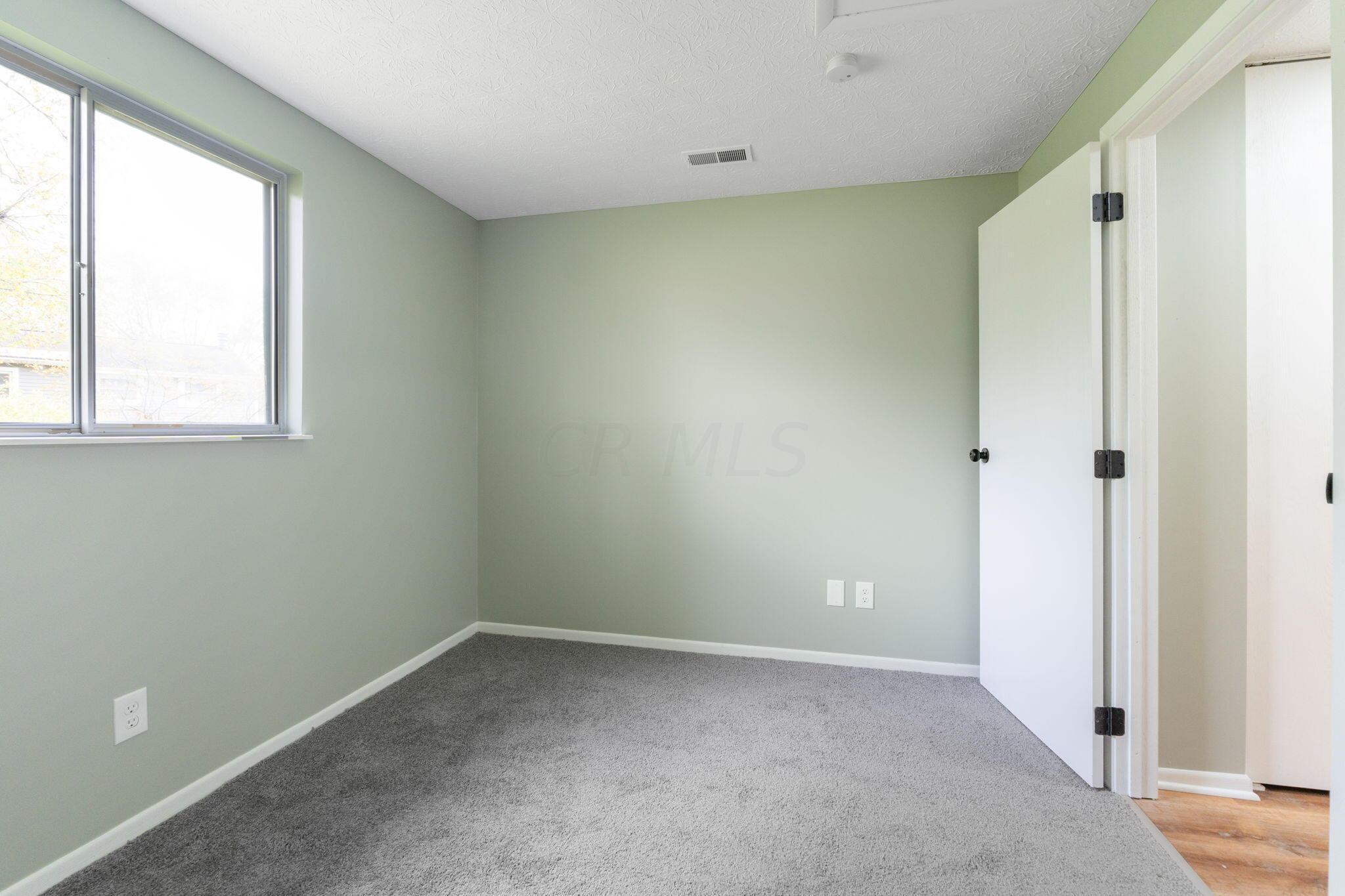 1004 Woodington Road