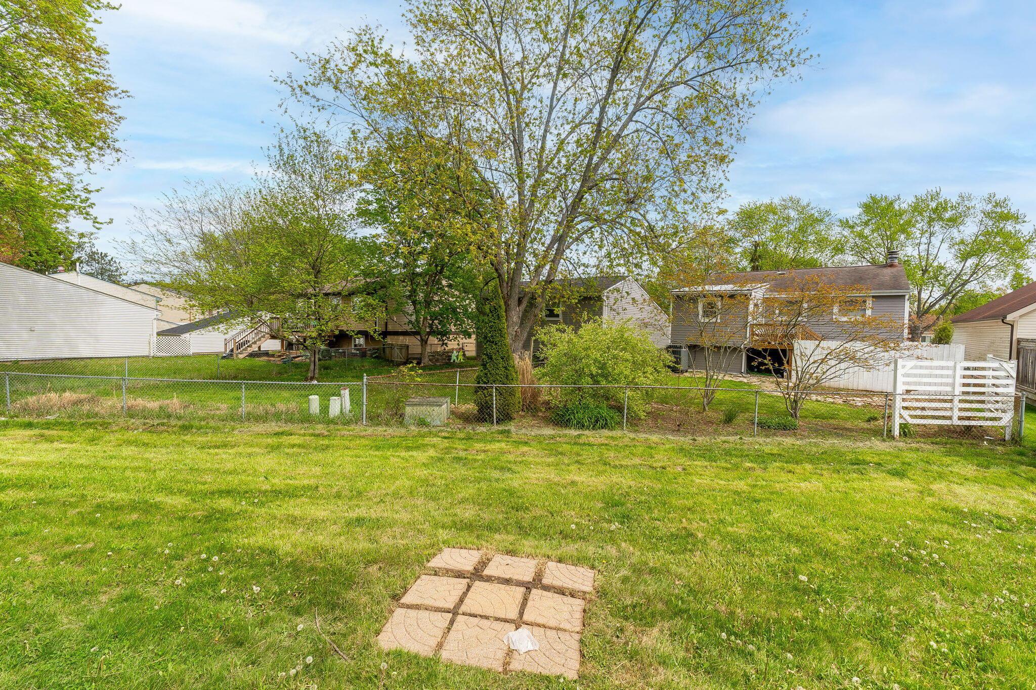 1004 Woodington Road