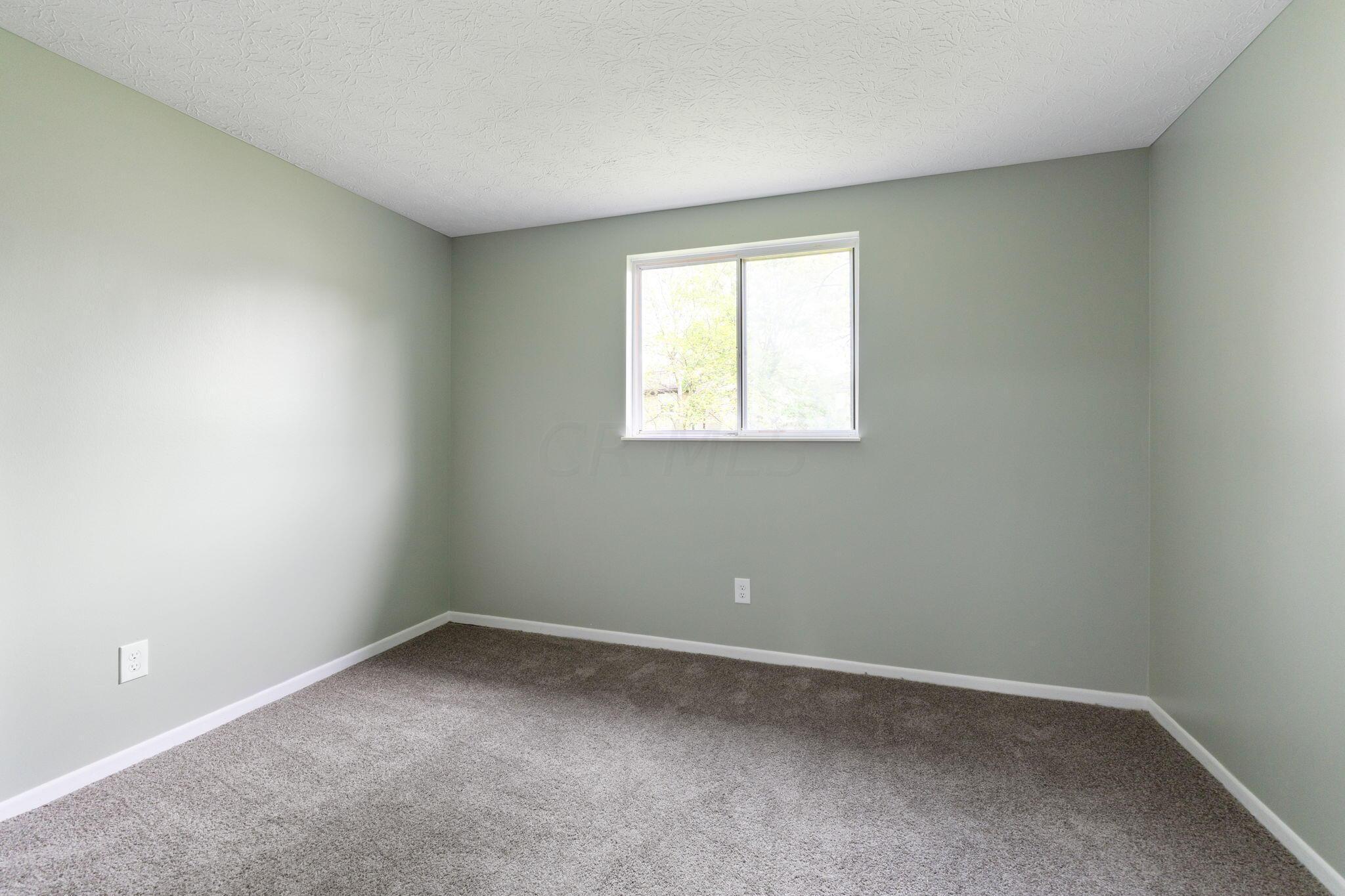 1004 Woodington Road