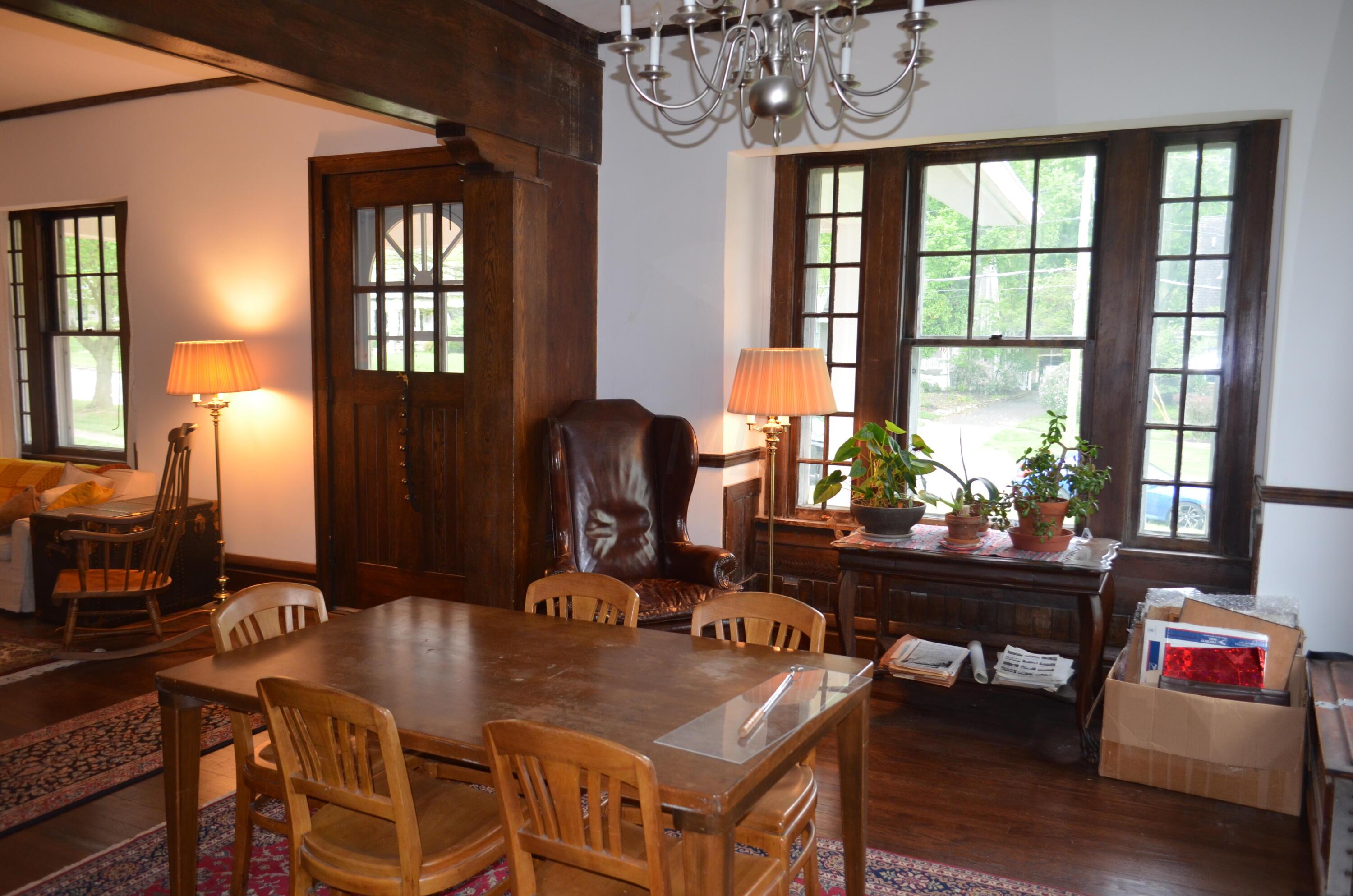 108 W Dublin Granville Road