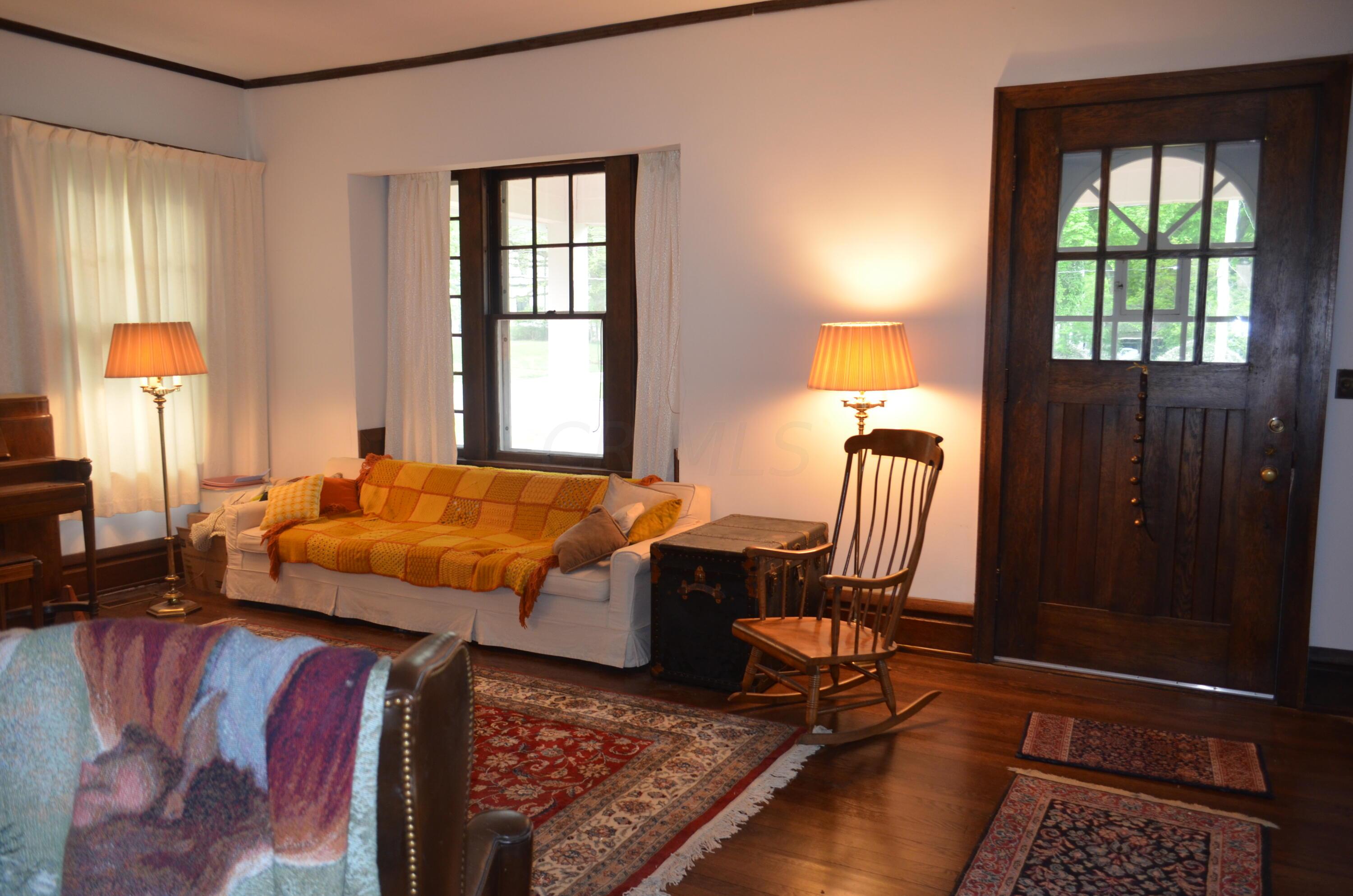 108 W Dublin Granville Road