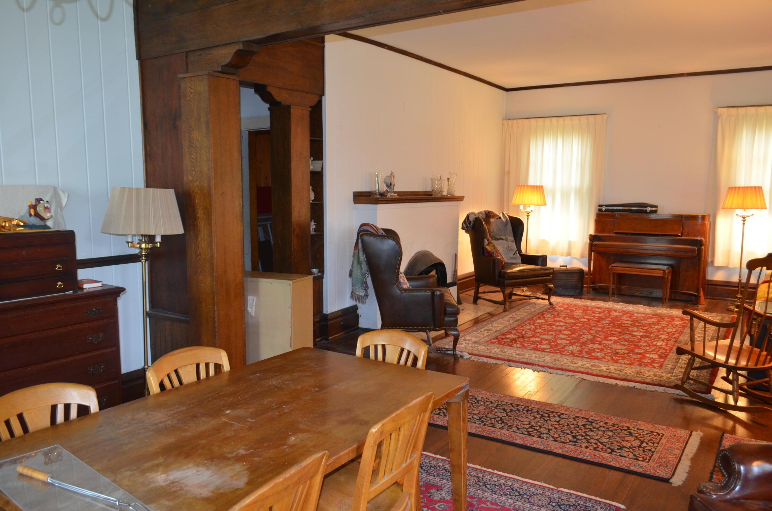 108 W Dublin Granville Road