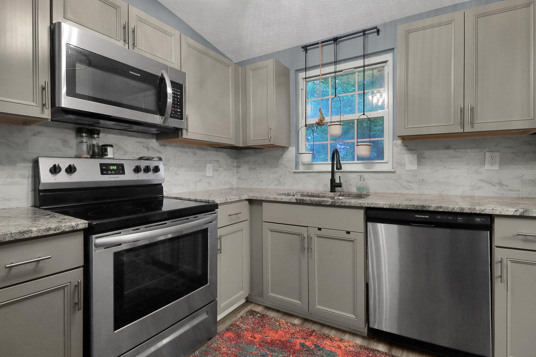 1800 Devilling Court