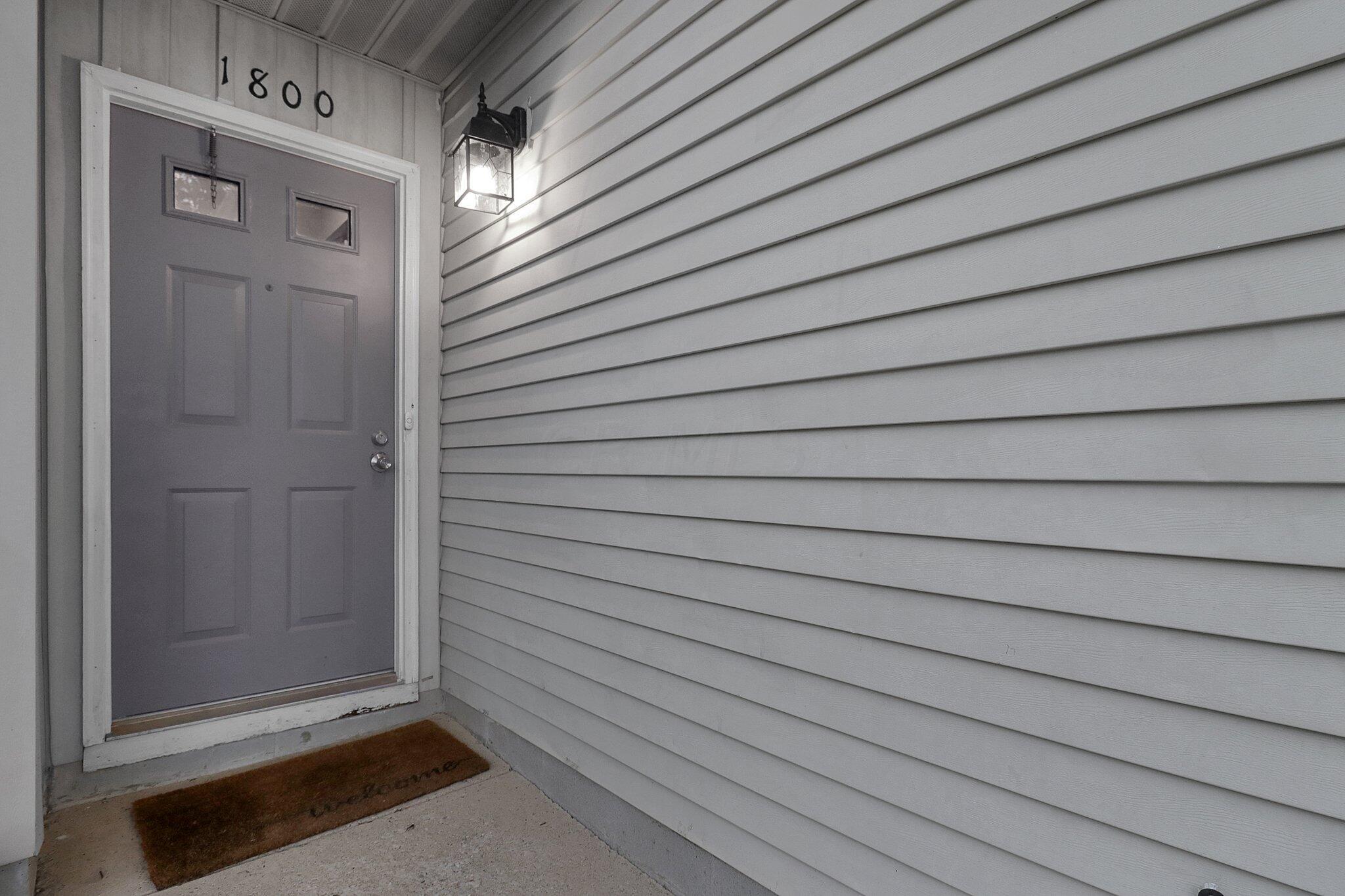 1800 Devilling Court