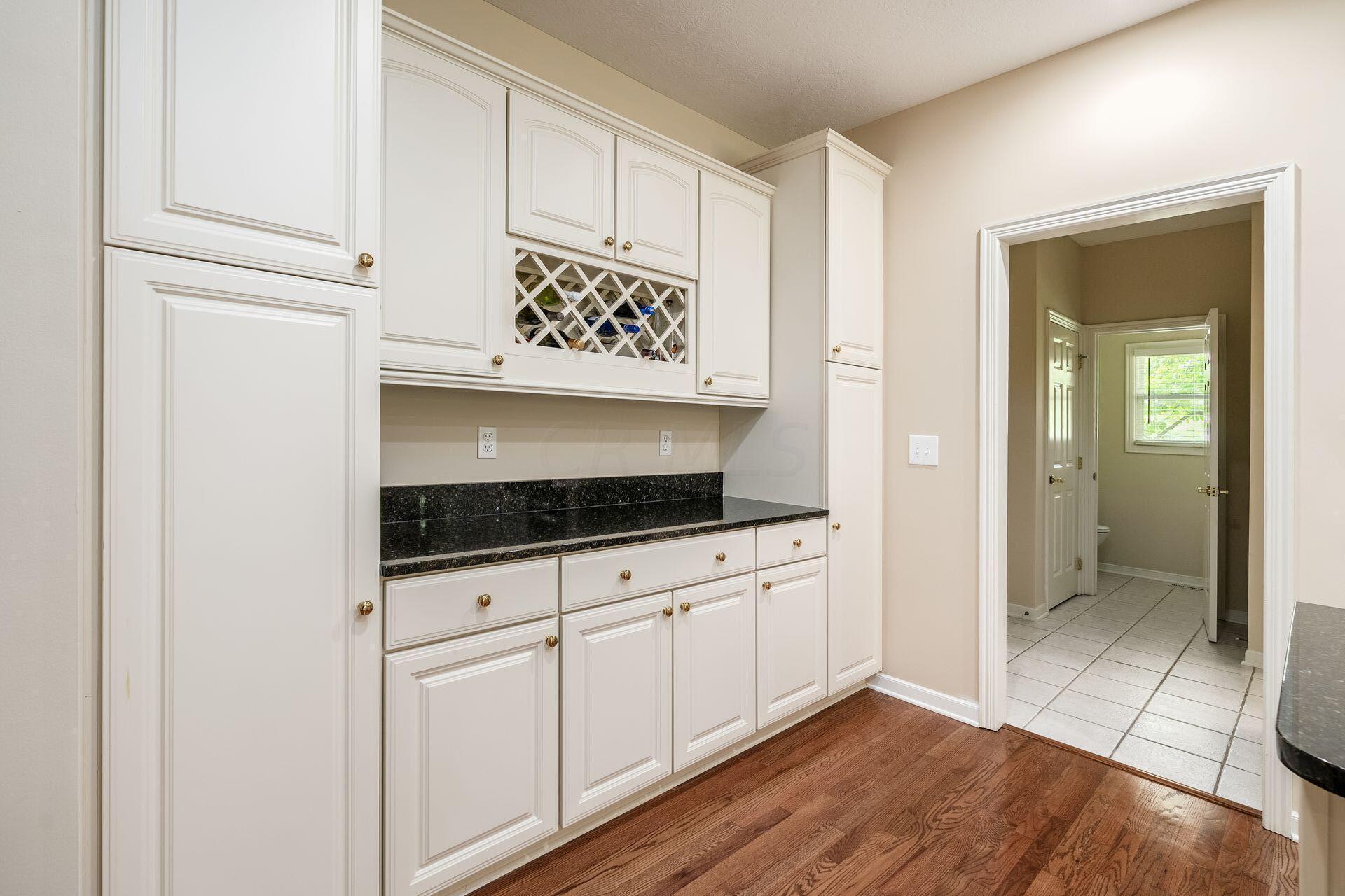 6230 Muirloch Court S