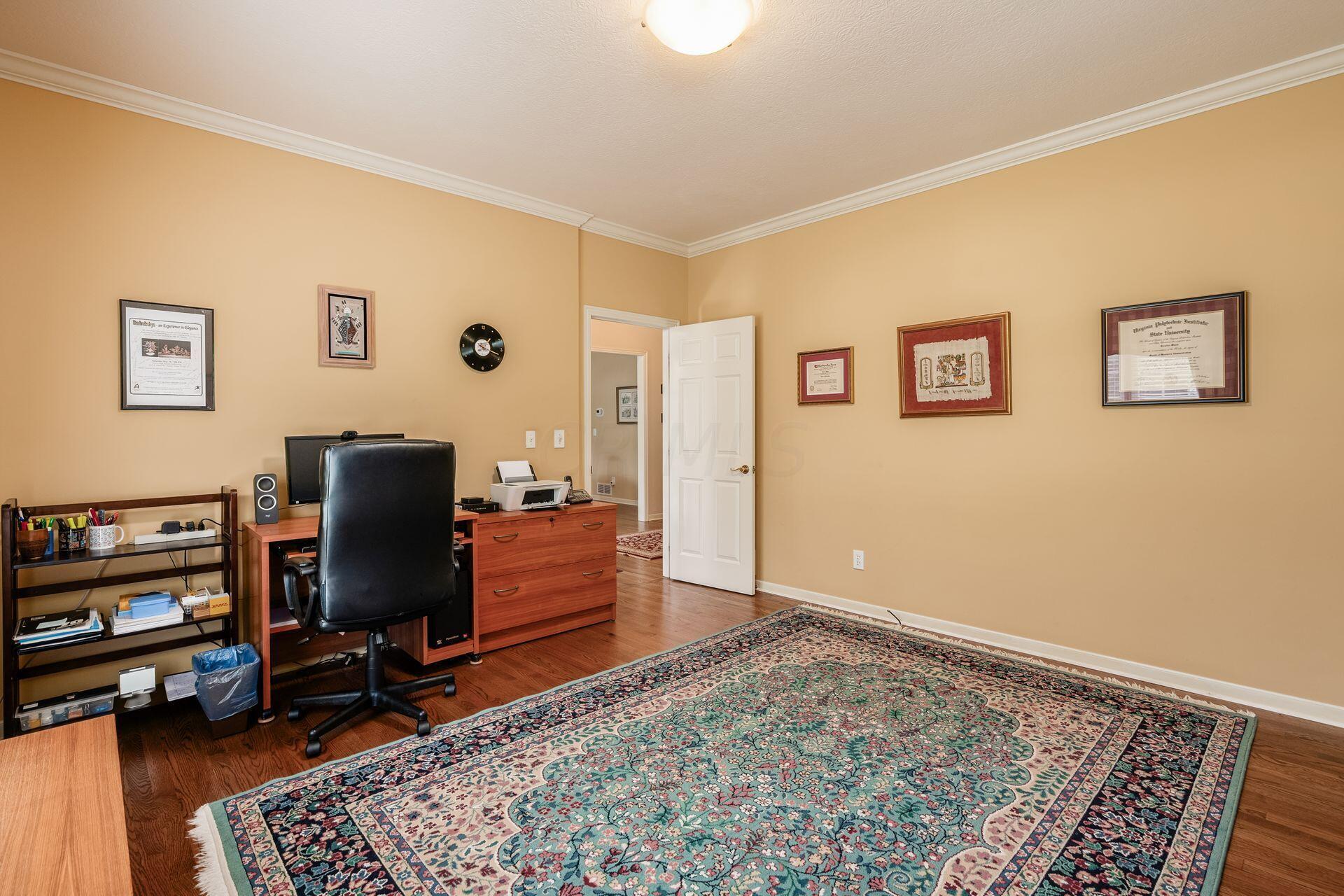 6230 Muirloch Court S