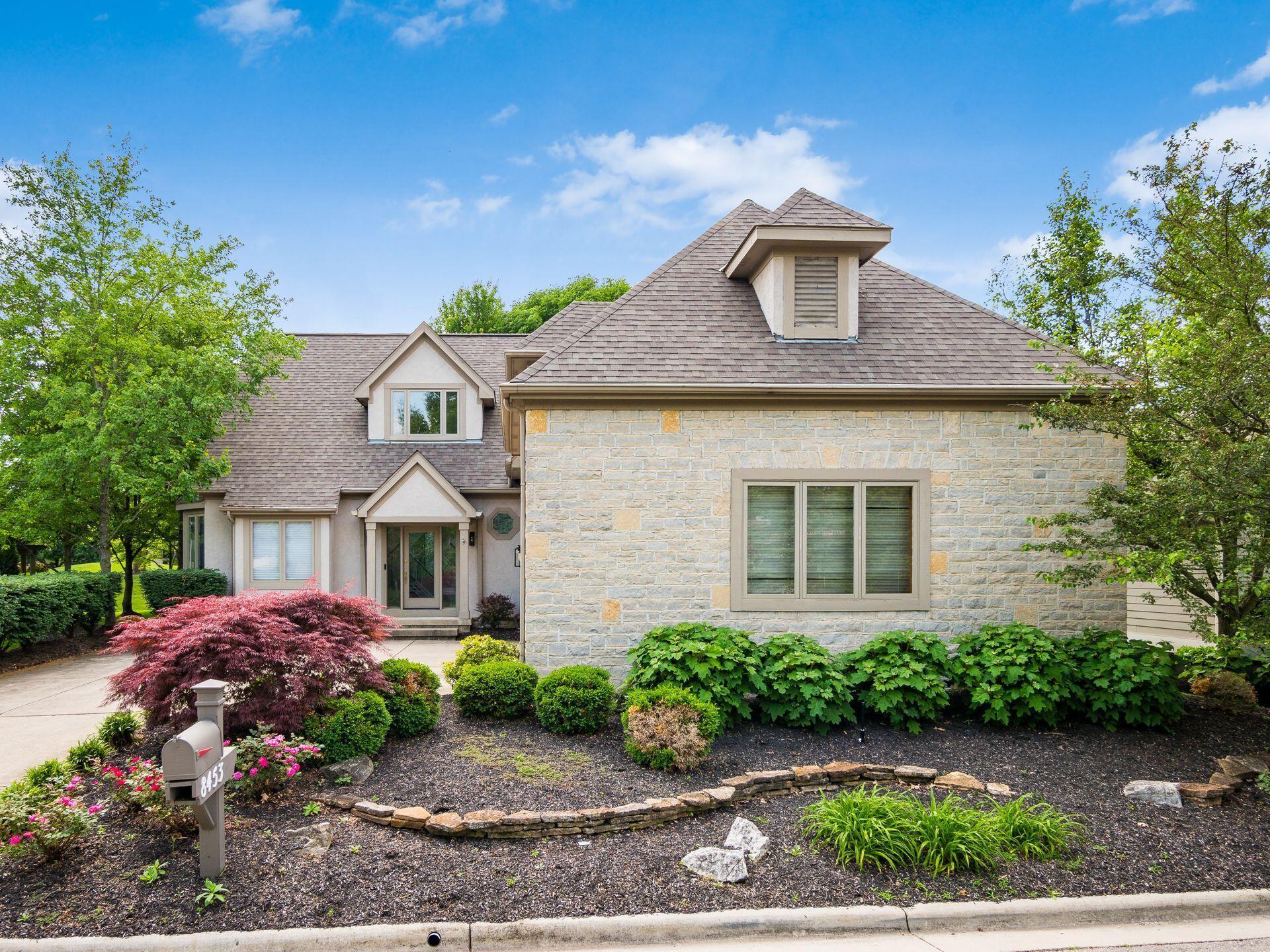 8453 Greenside Drive