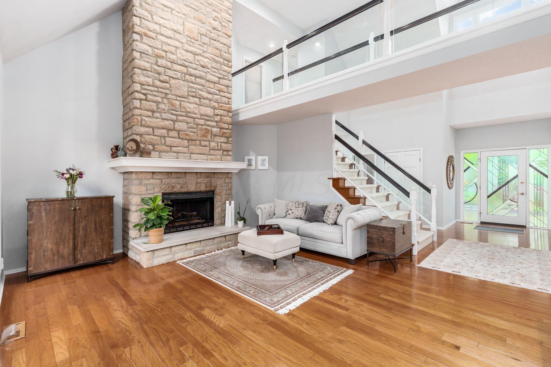 8453 Greenside Drive