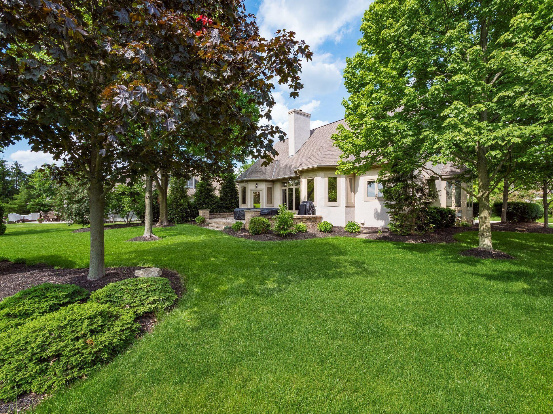 8453 Greenside Drive