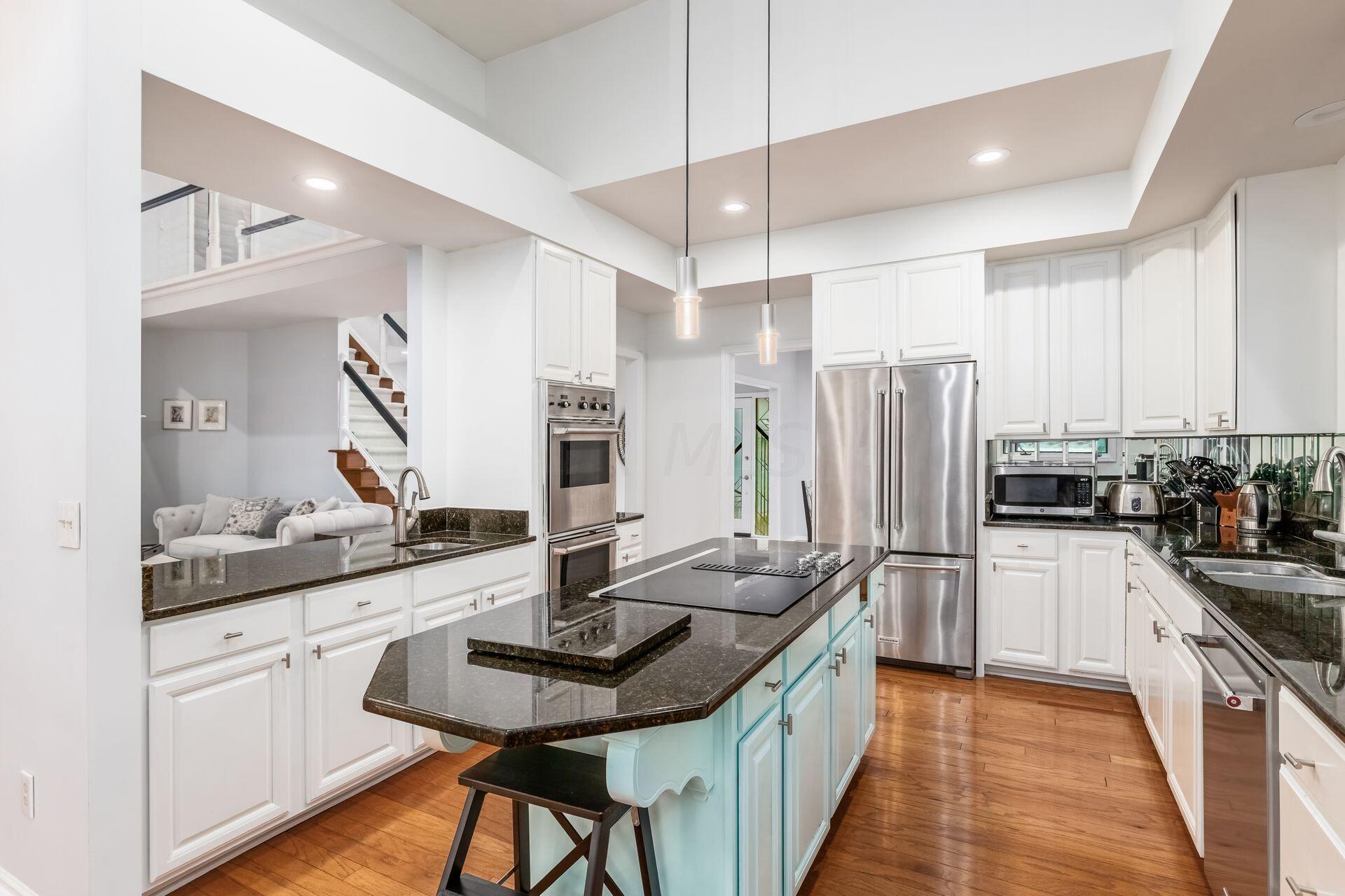 8453 Greenside Drive