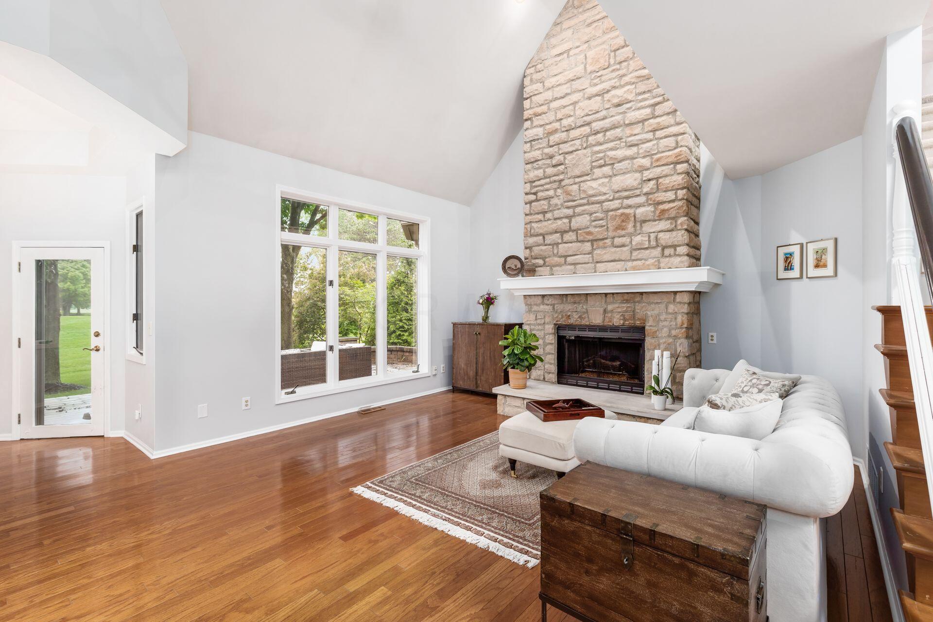 8453 Greenside Drive