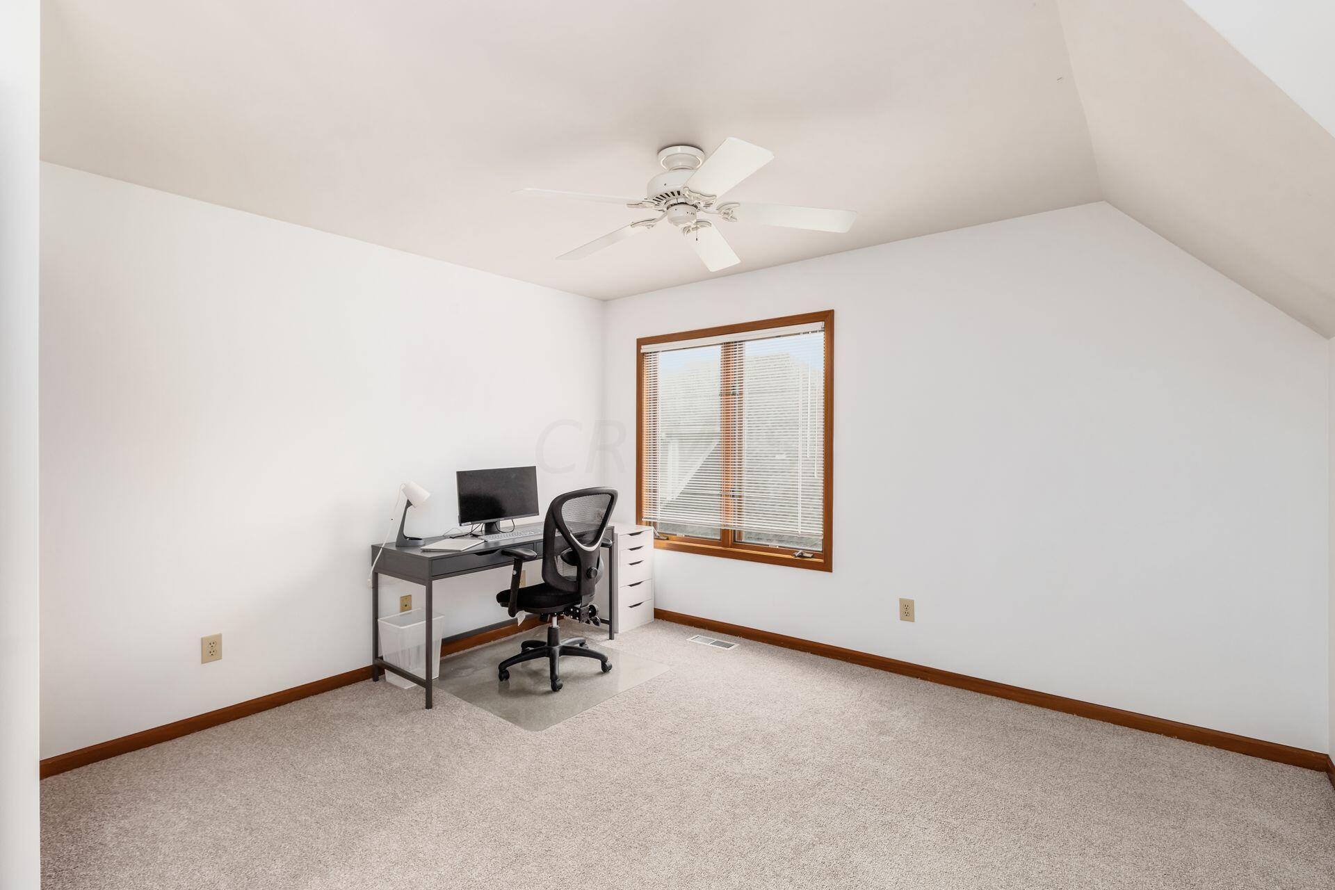 8453 Greenside Drive