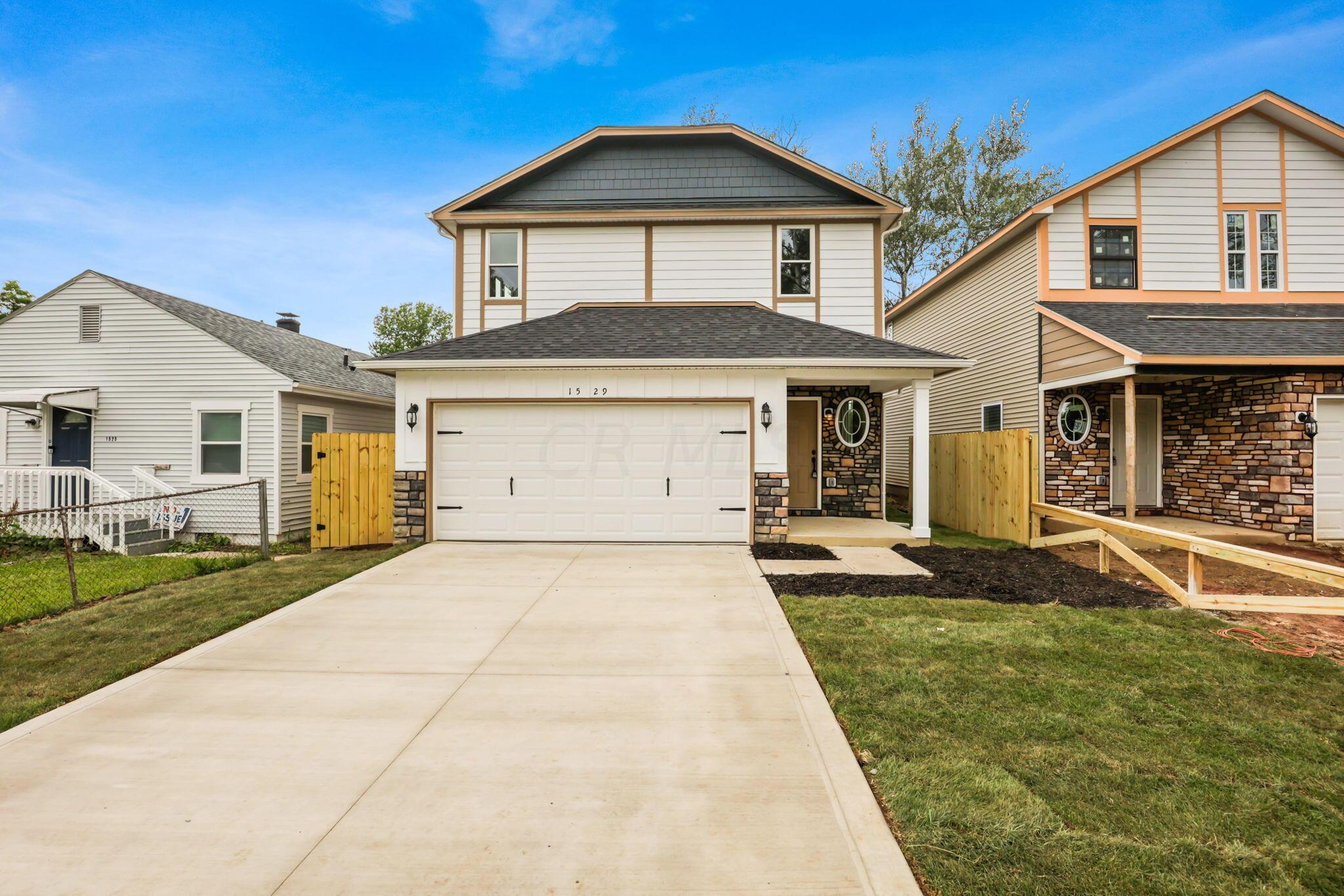 1529 Delbert Road