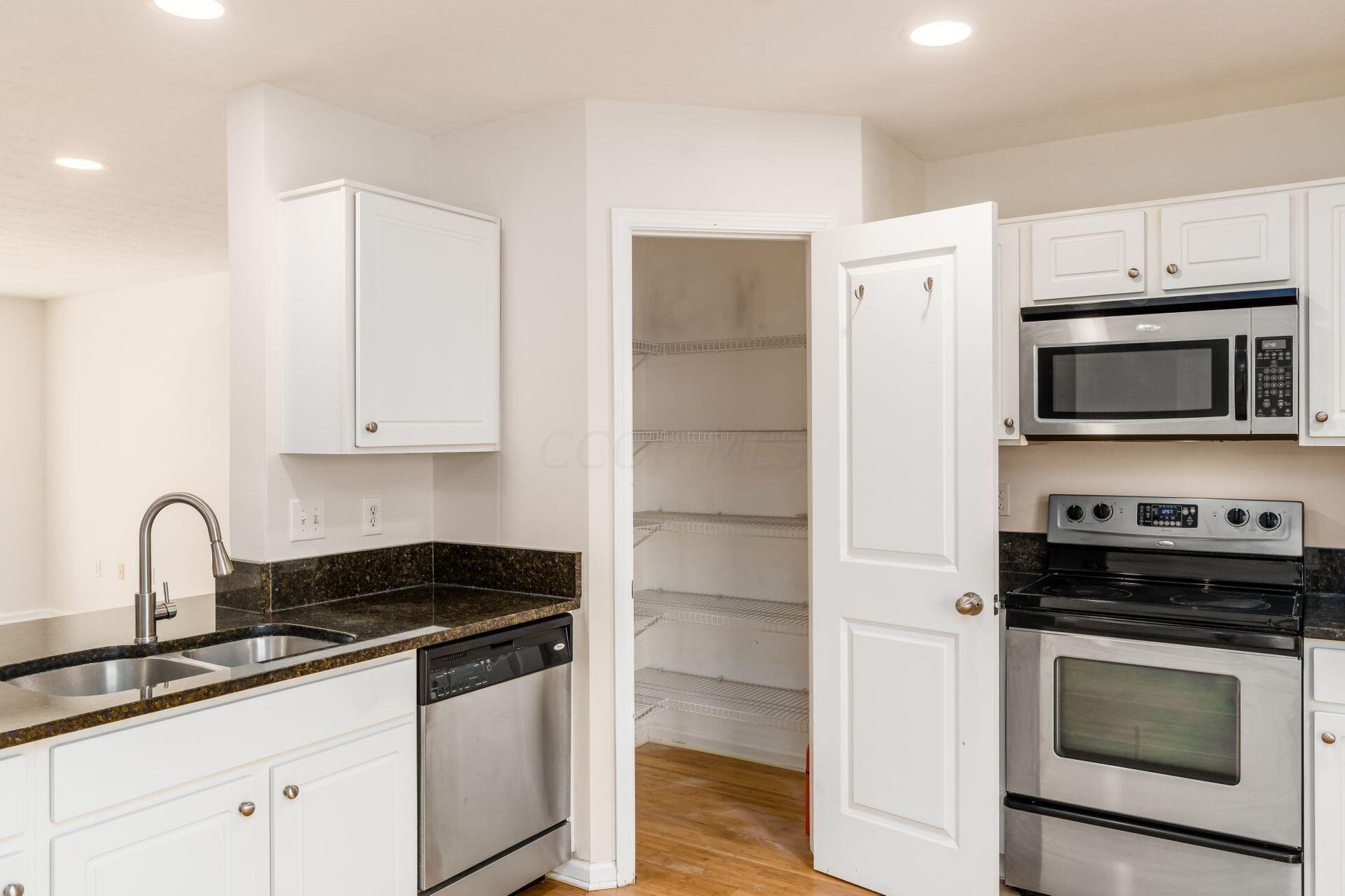 3825 Preserve Crossing Boulevard, 40