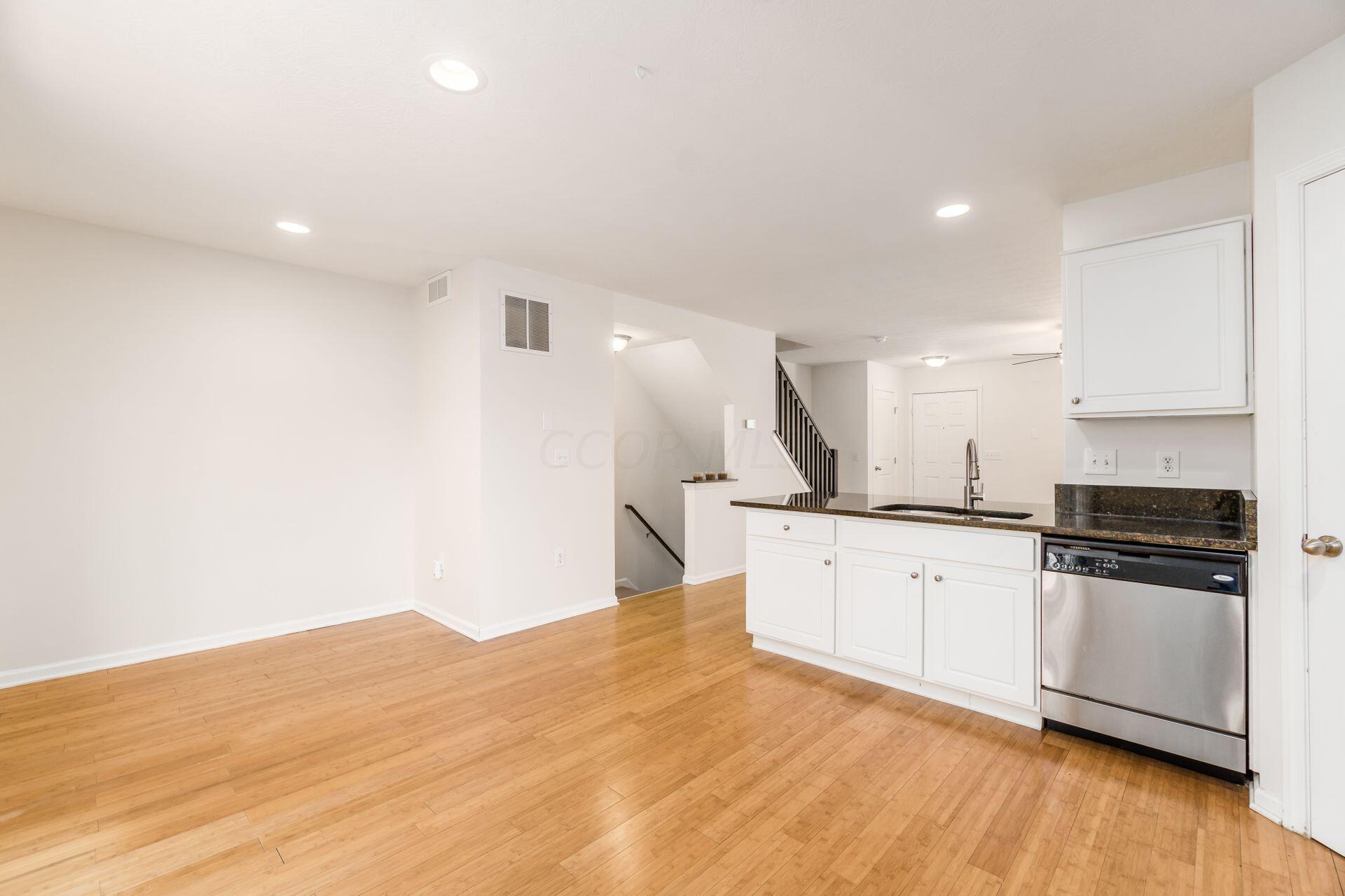 3825 Preserve Crossing Boulevard, 40