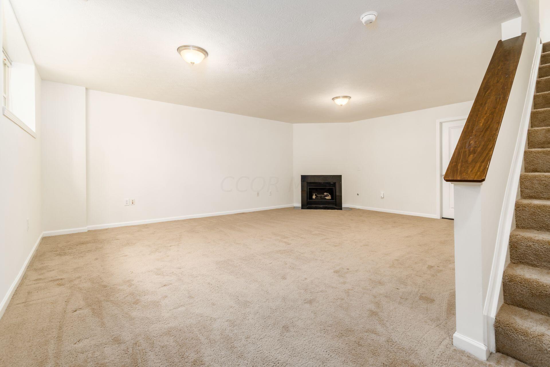 3825 Preserve Crossing Boulevard, 40