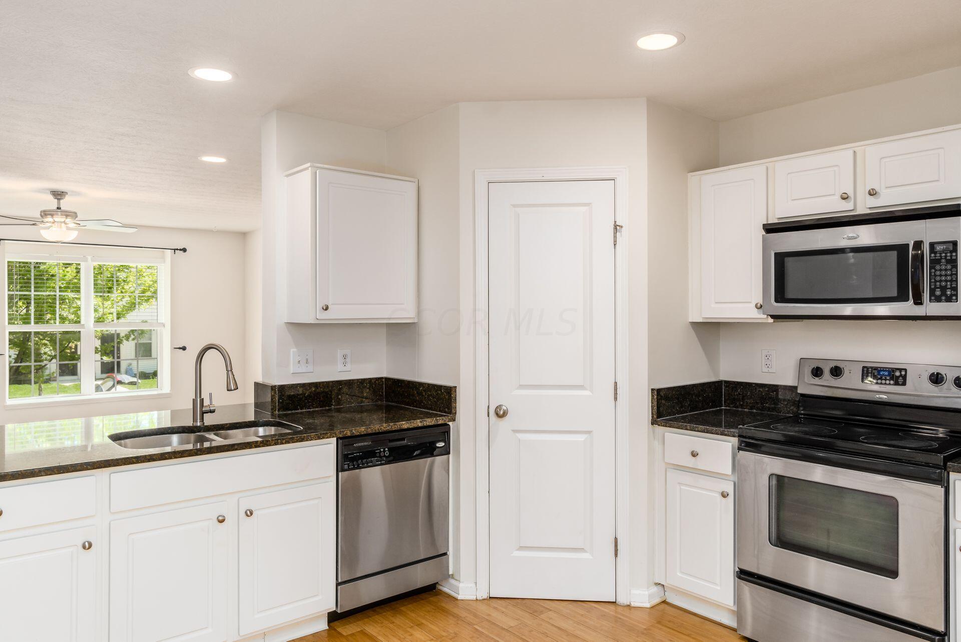 3825 Preserve Crossing Boulevard, 40