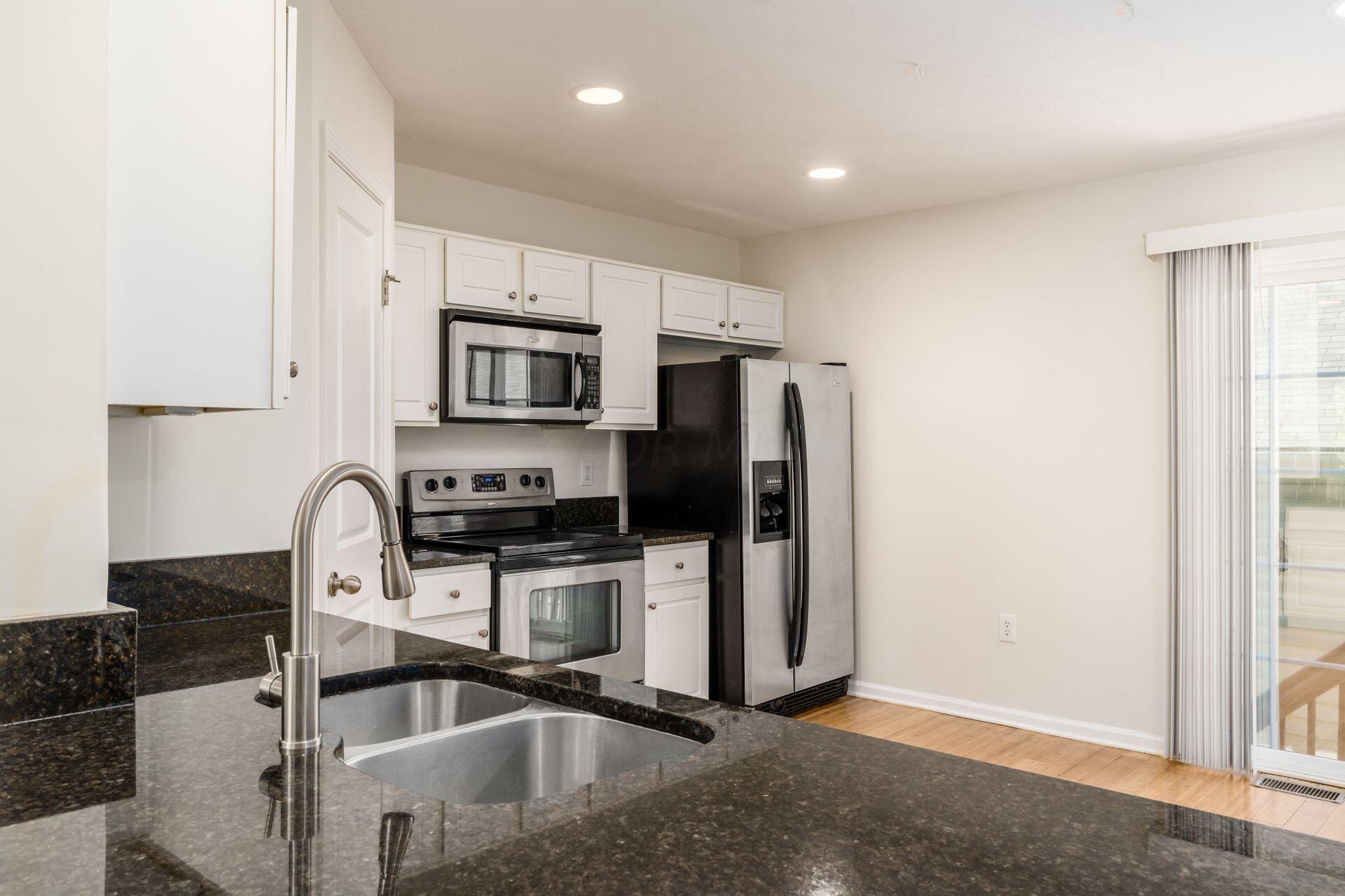 3825 Preserve Crossing Boulevard, 40