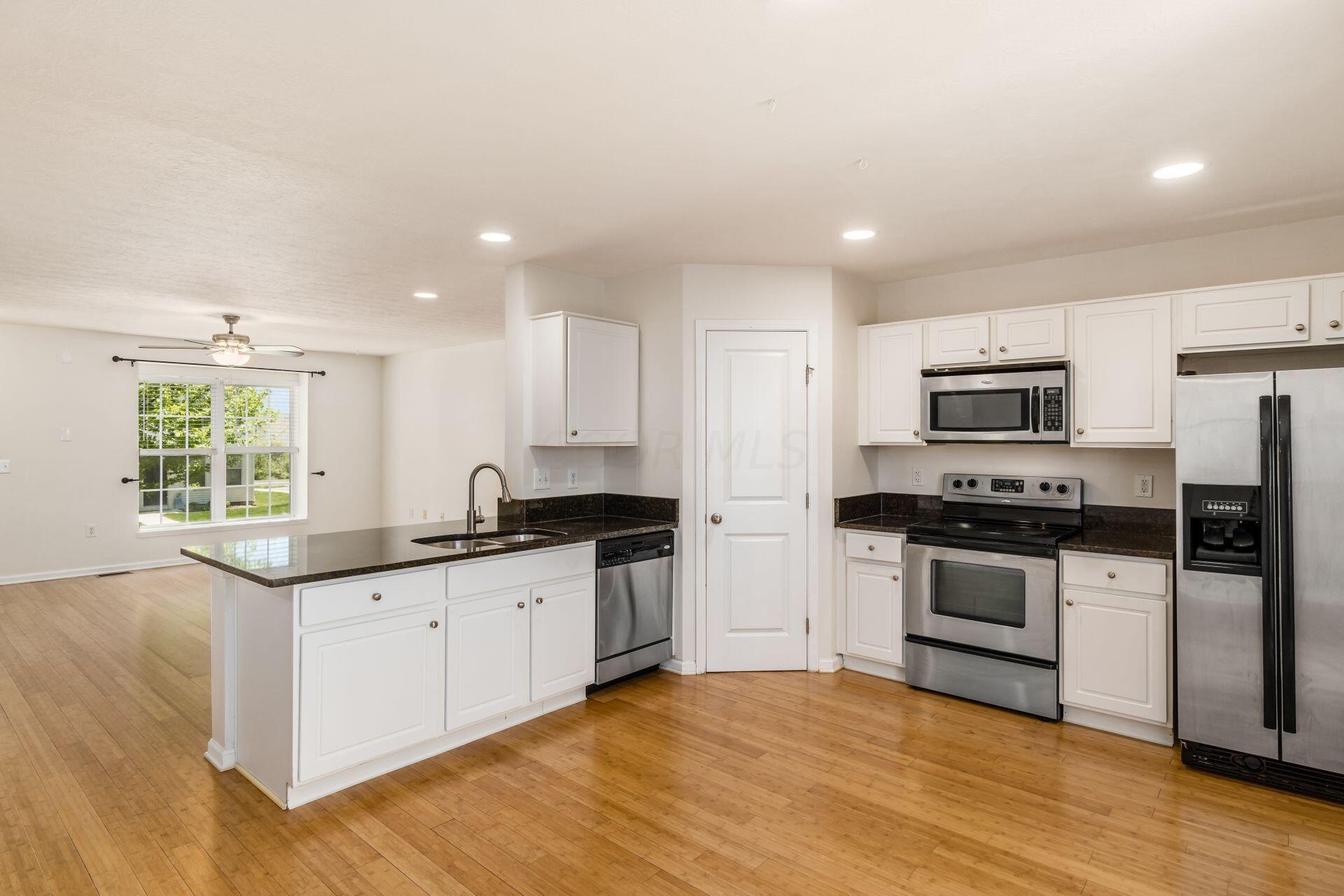 3825 Preserve Crossing Boulevard, 40