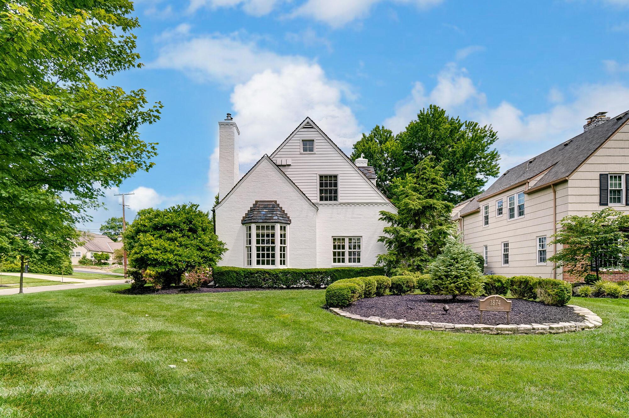 1874 Collingswood Road