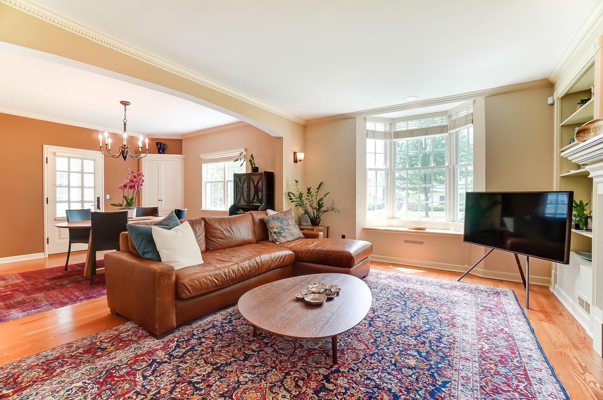 1874 Collingswood Road