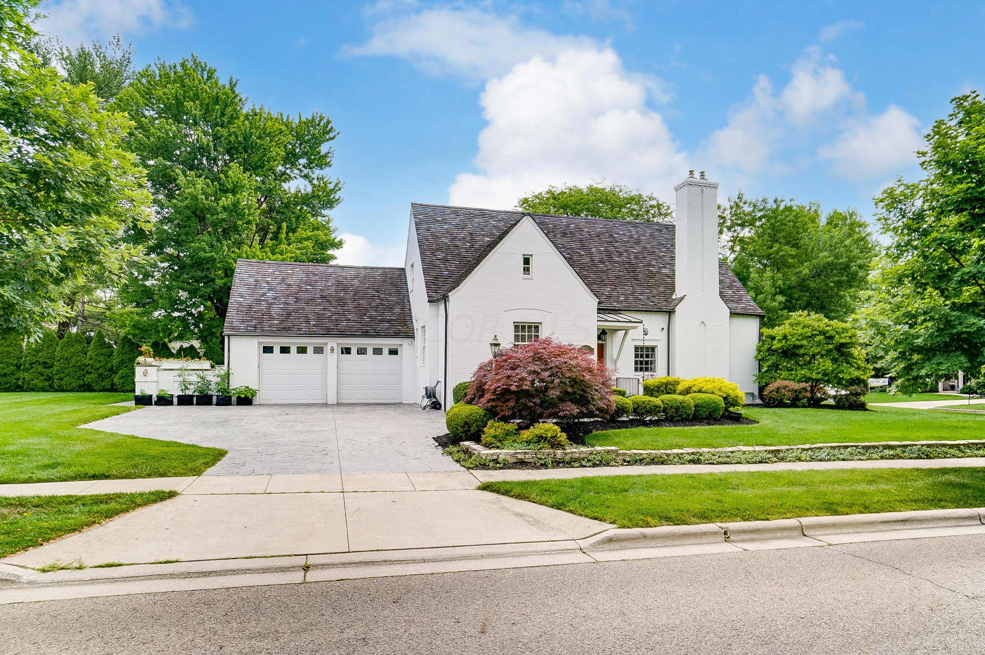 1874 Collingswood Road