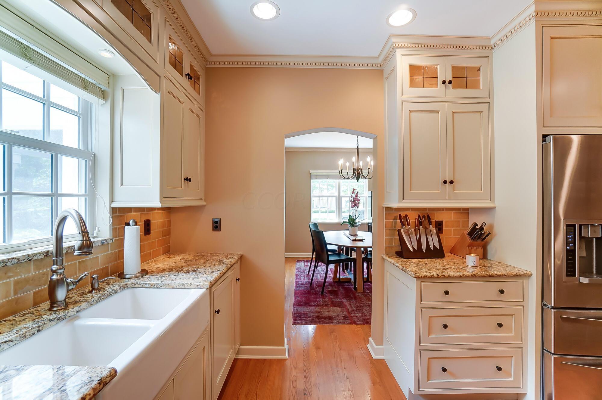 1874 Collingswood Road