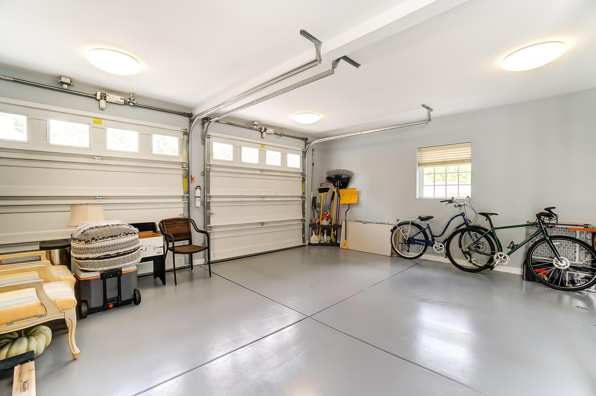 1874 Collingswood Road