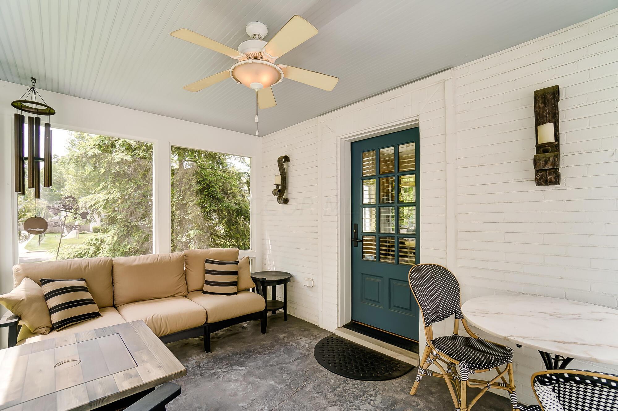 1874 Collingswood Road