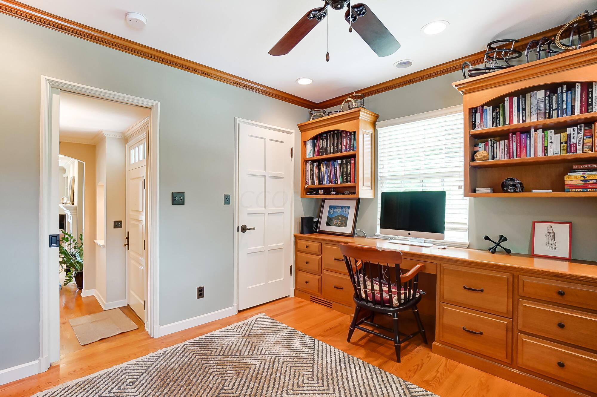 1874 Collingswood Road