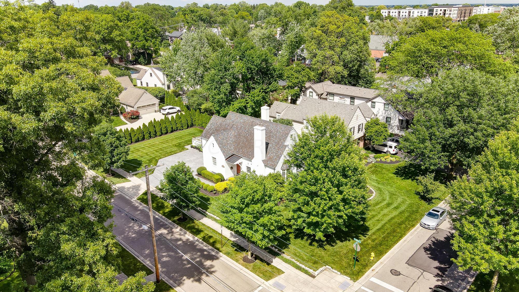 1874 Collingswood Road