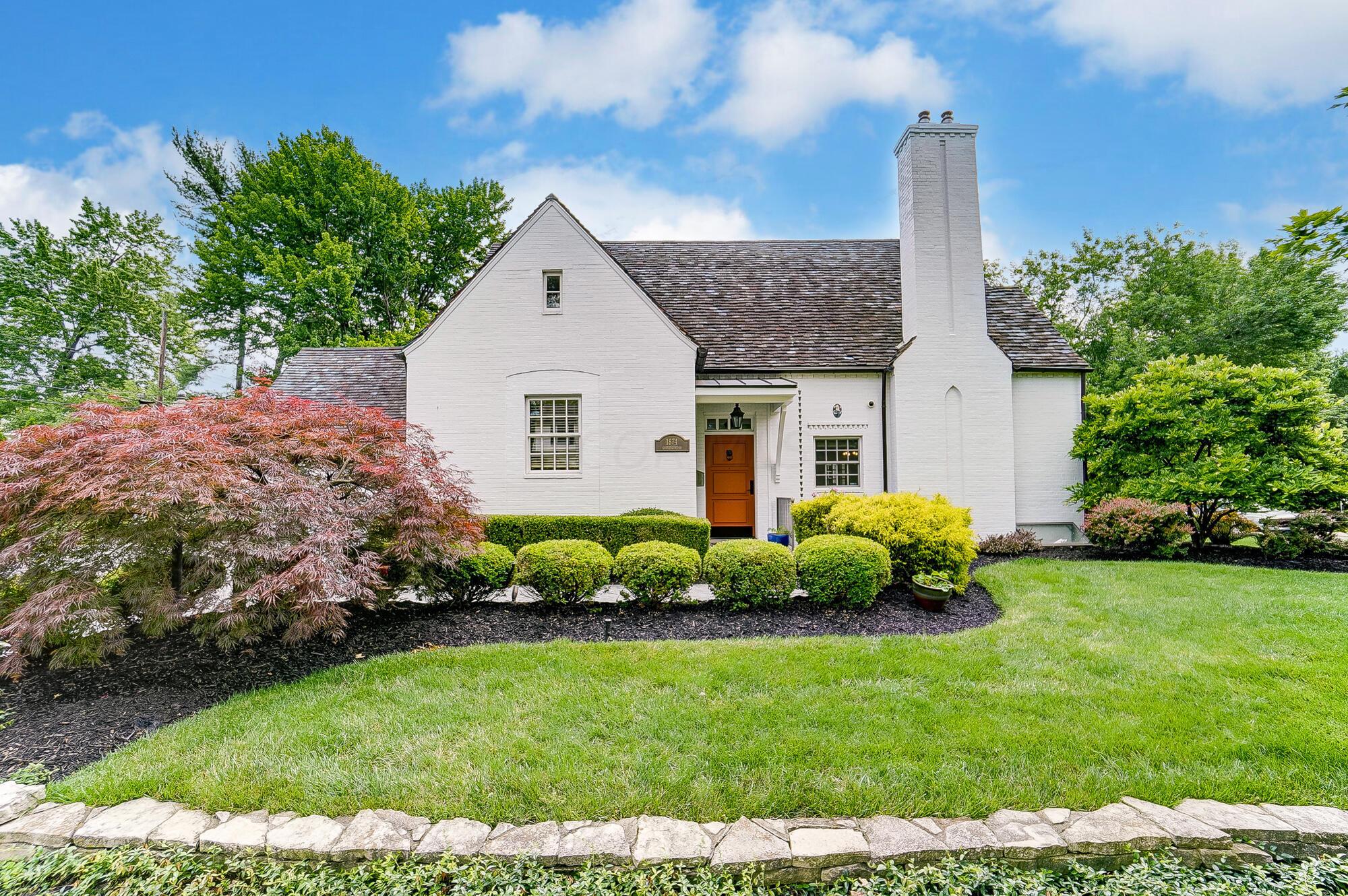 1874 Collingswood Road