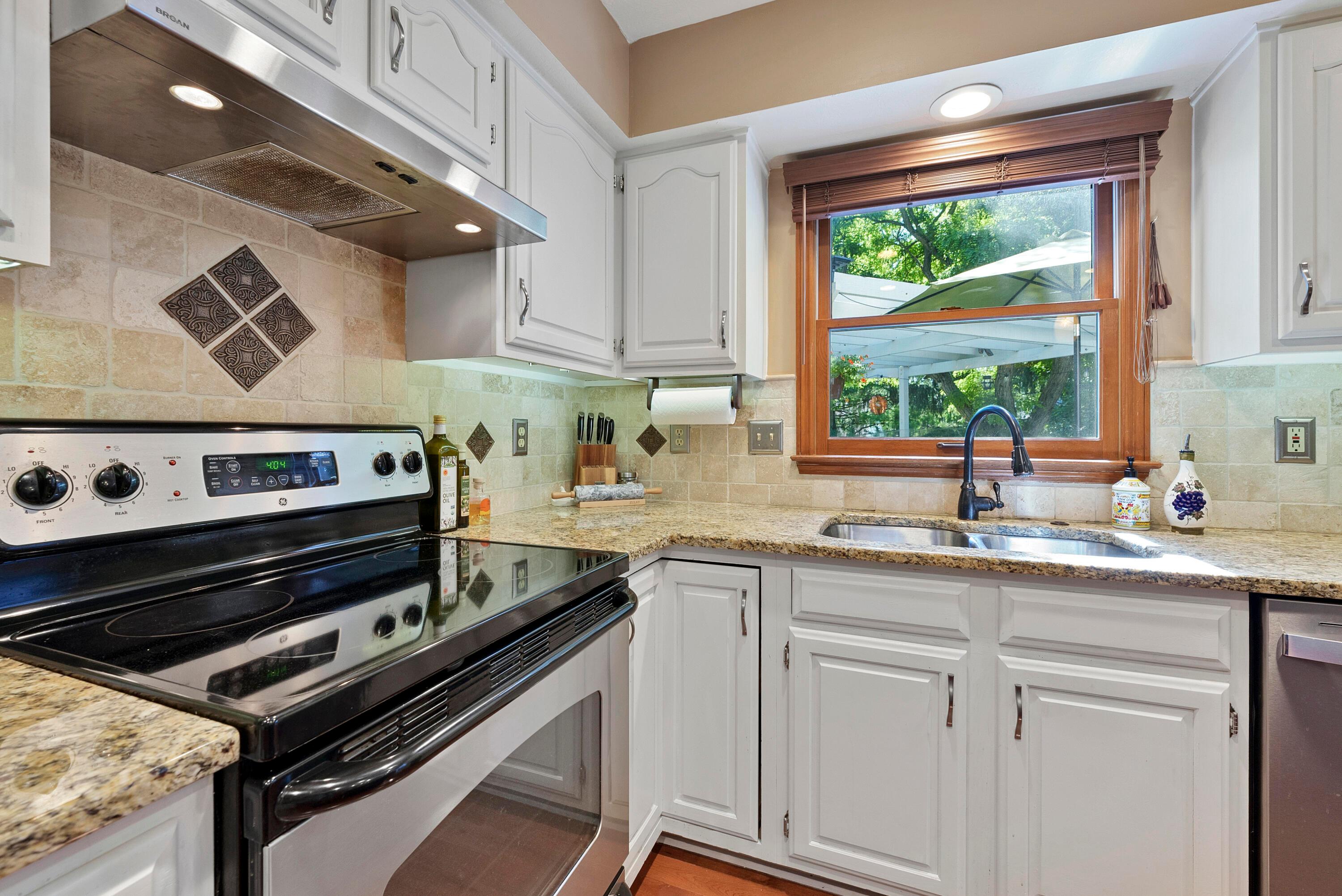 5234 Brandonway Court