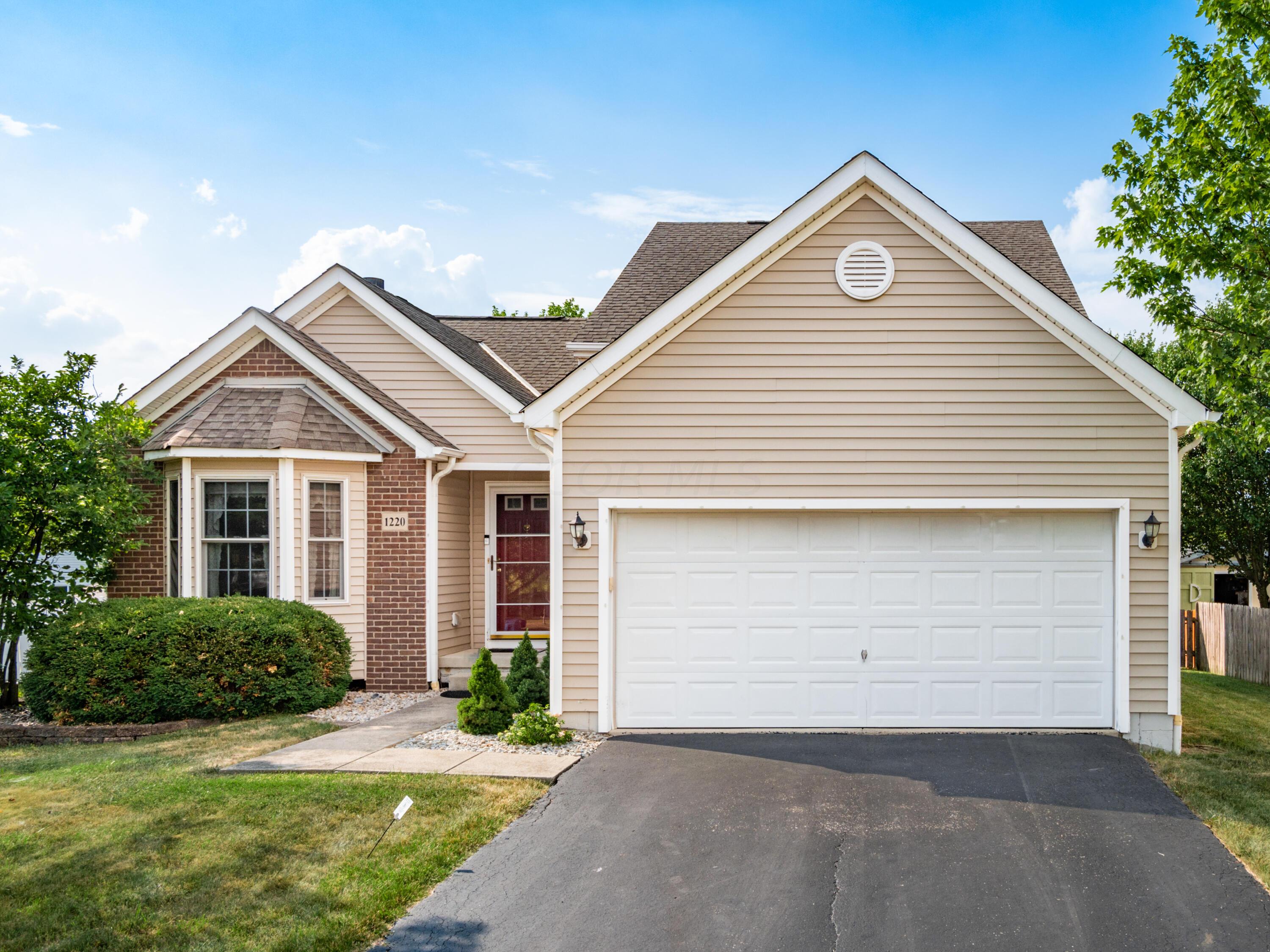1220 Sassafras Lane