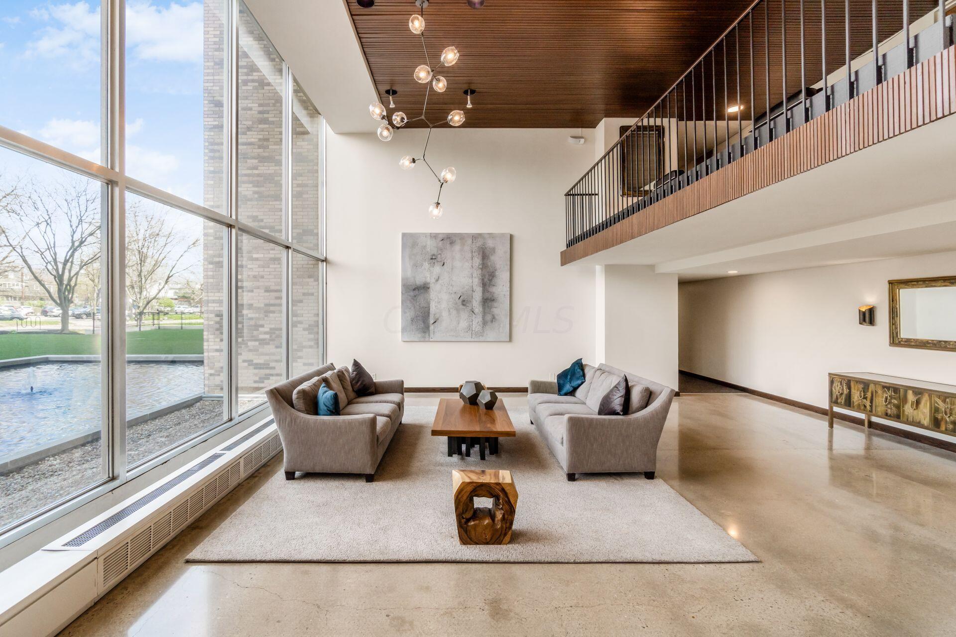 1000 Urlin Avenue, 2222