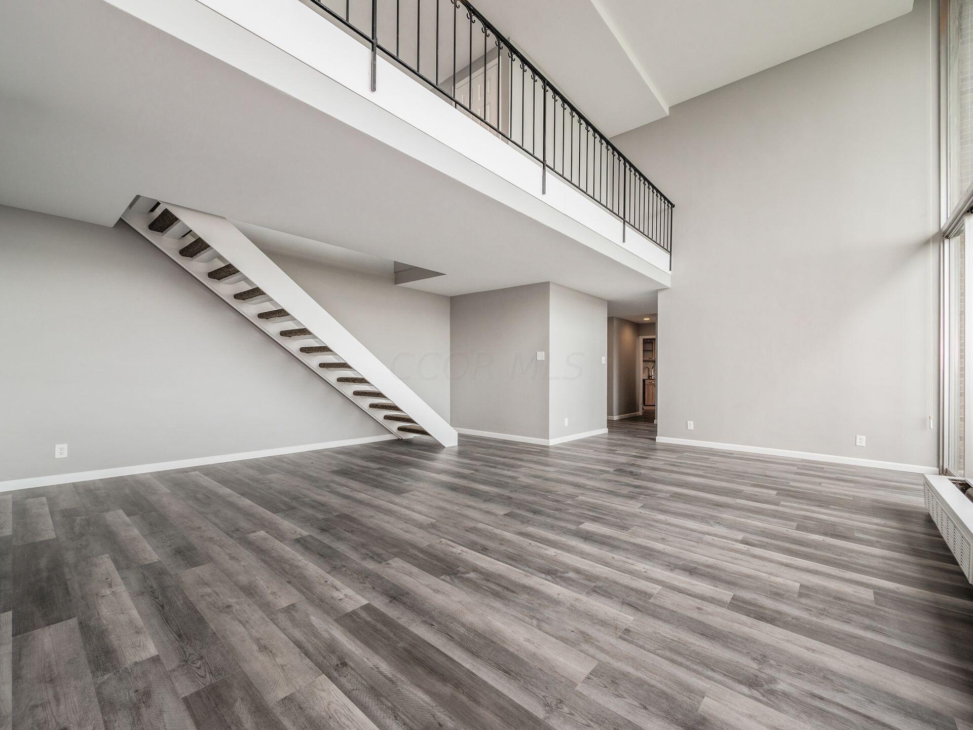 1000 Urlin Avenue, 2222