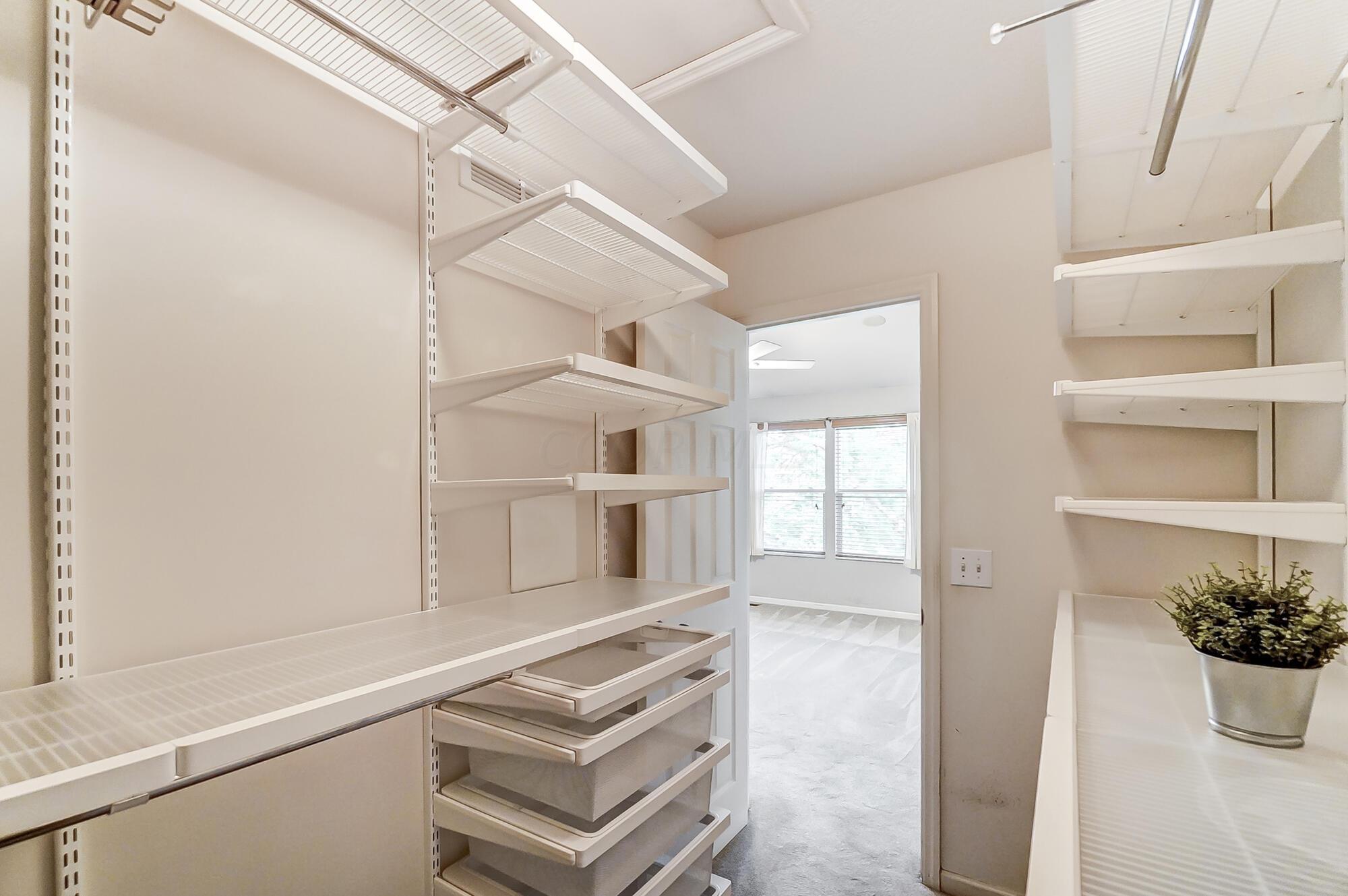 7440 Rolling Ridge Way