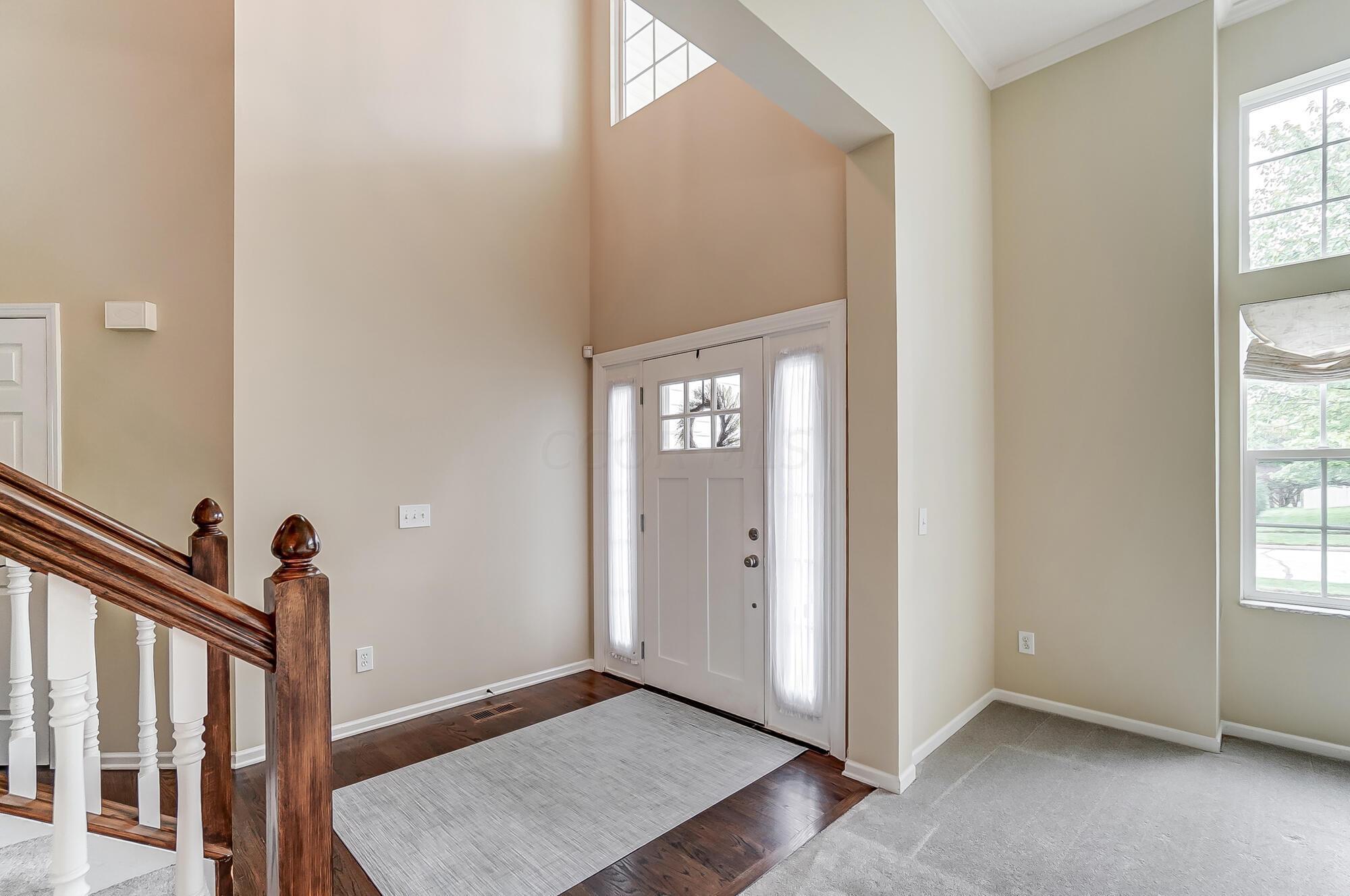 7440 Rolling Ridge Way