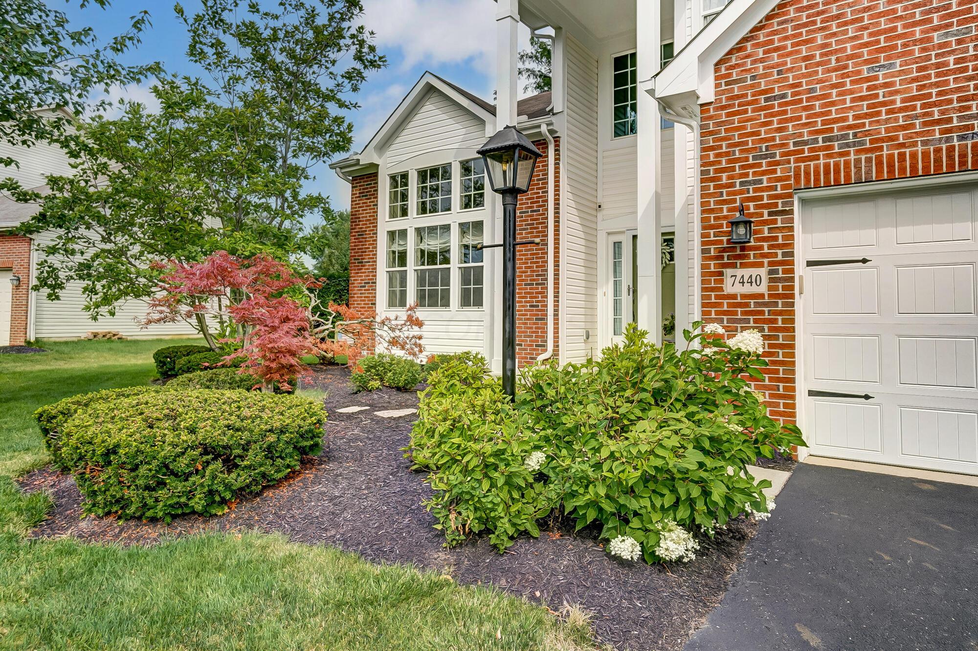 7440 Rolling Ridge Way