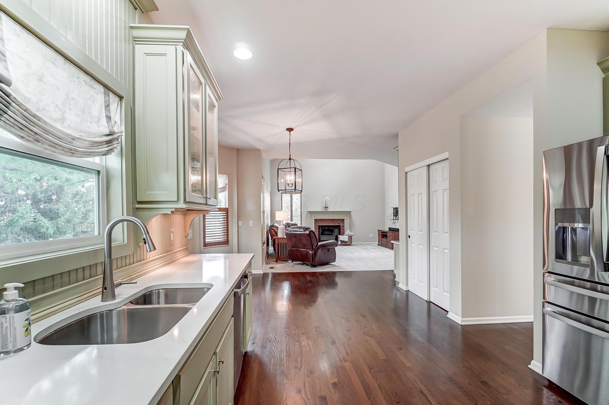 7440 Rolling Ridge Way