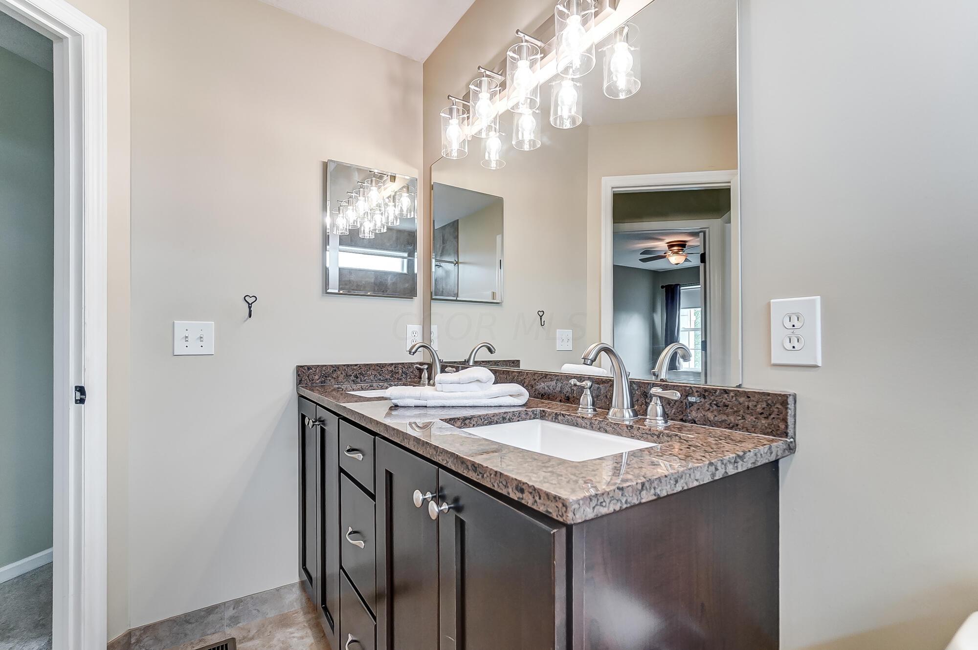 7440 Rolling Ridge Way