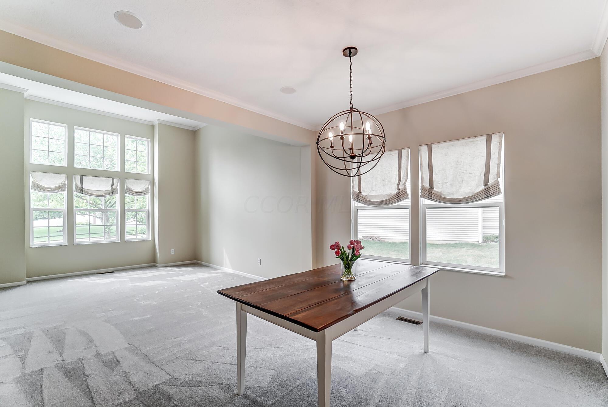 7440 Rolling Ridge Way