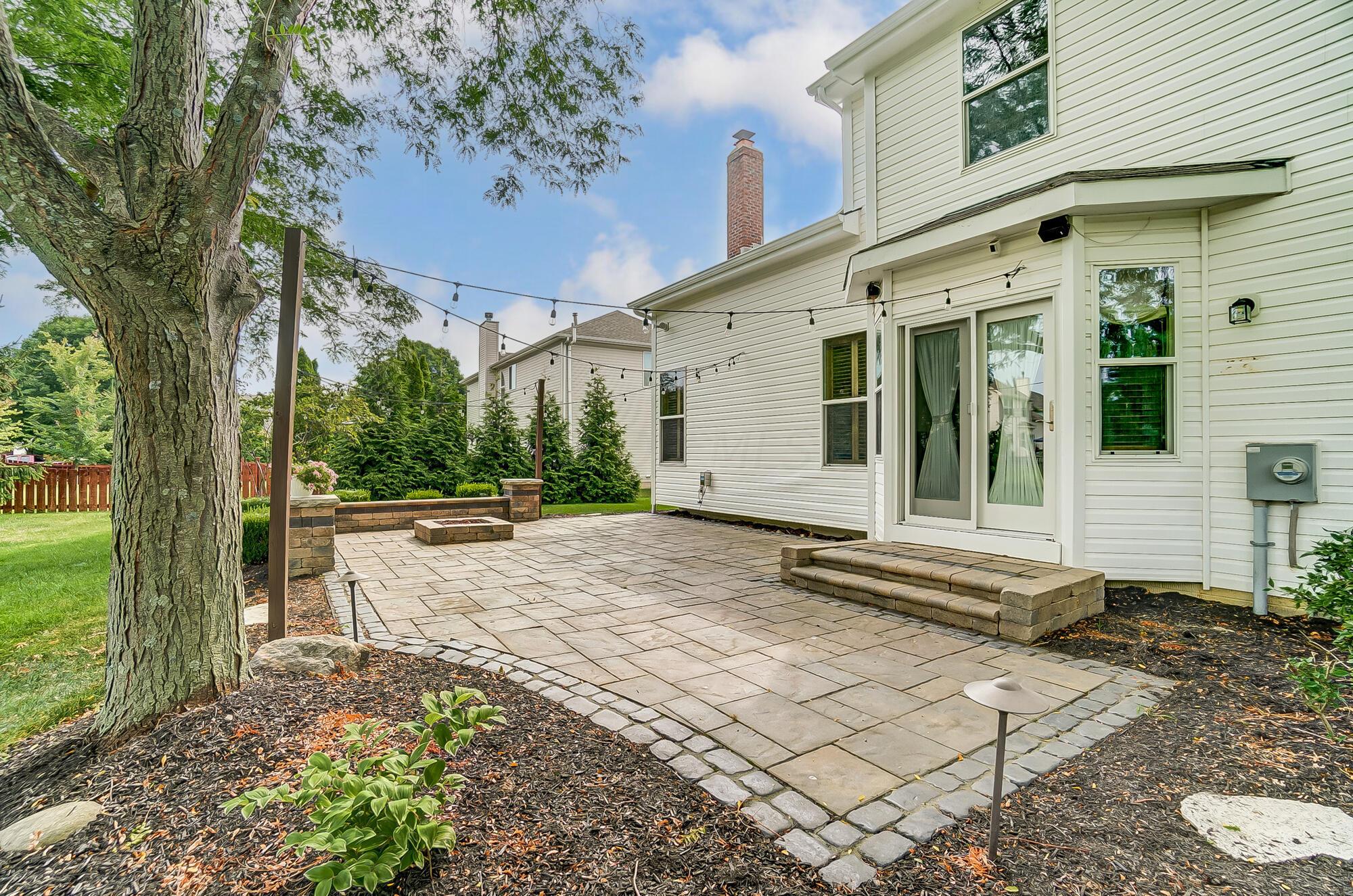 7440 Rolling Ridge Way