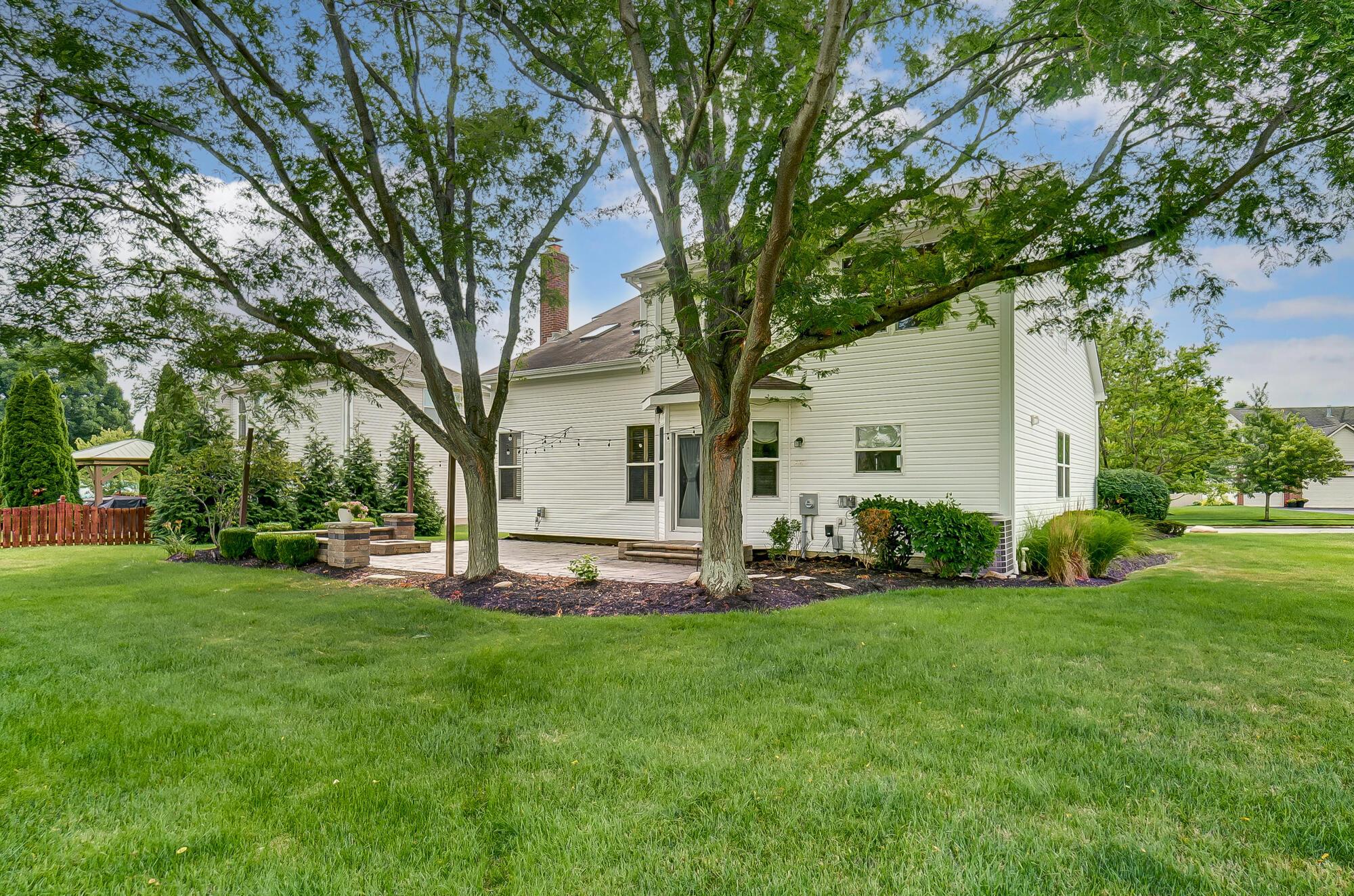 7440 Rolling Ridge Way