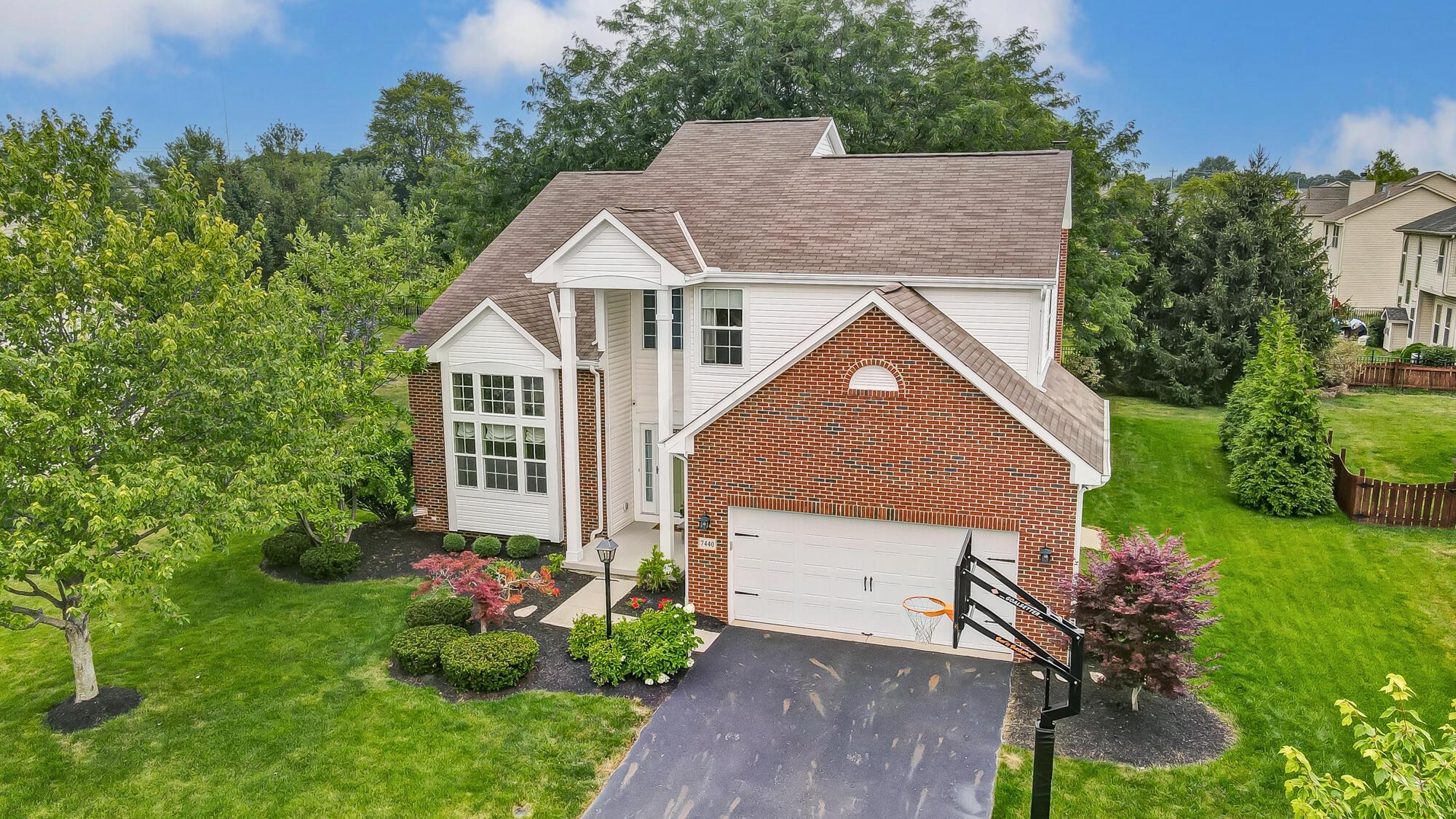 7440 Rolling Ridge Way