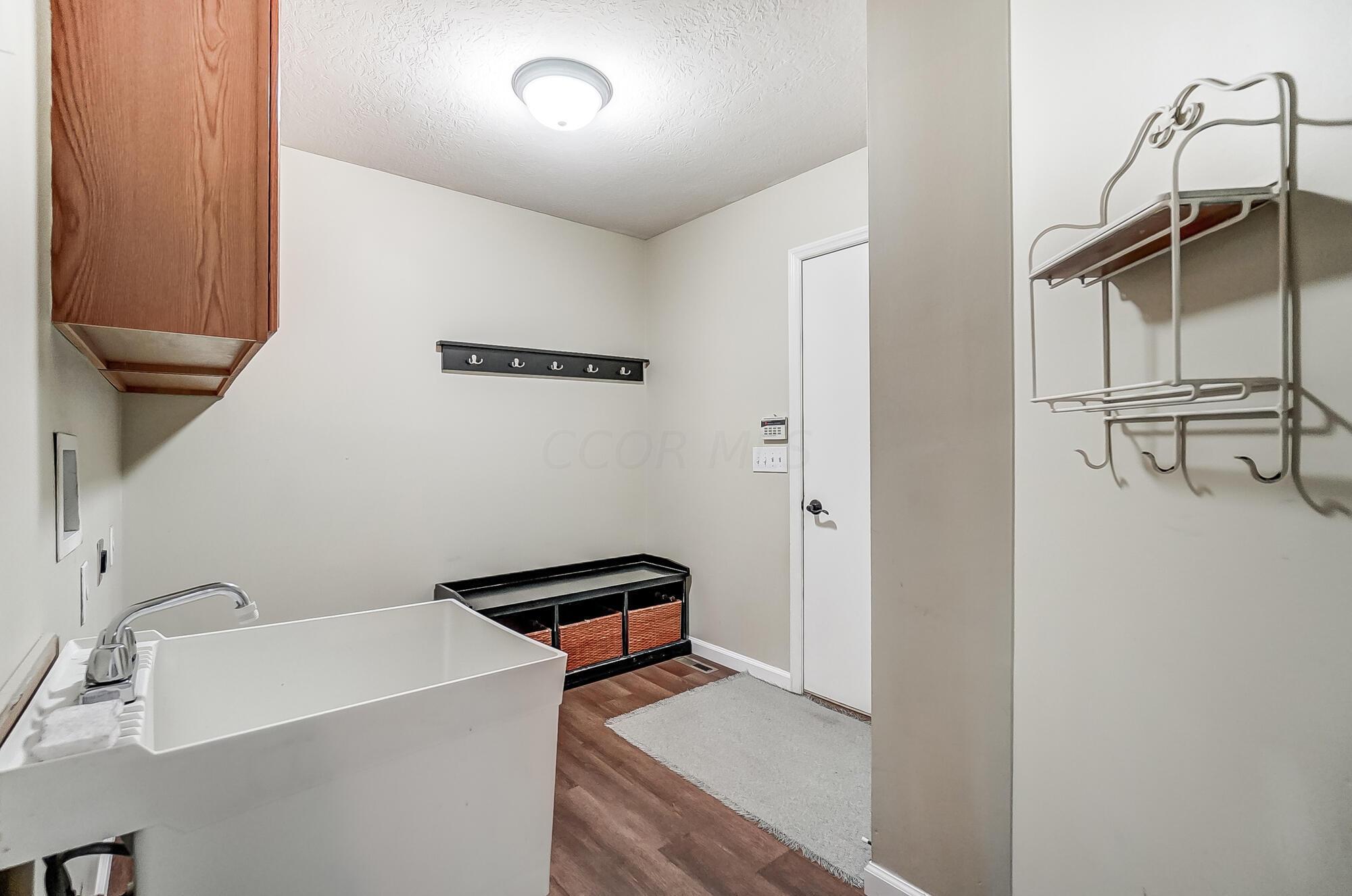 7440 Rolling Ridge Way