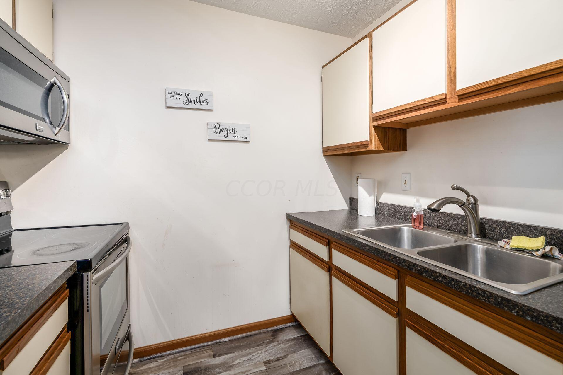 4384 Greystone Village Drive, 18B