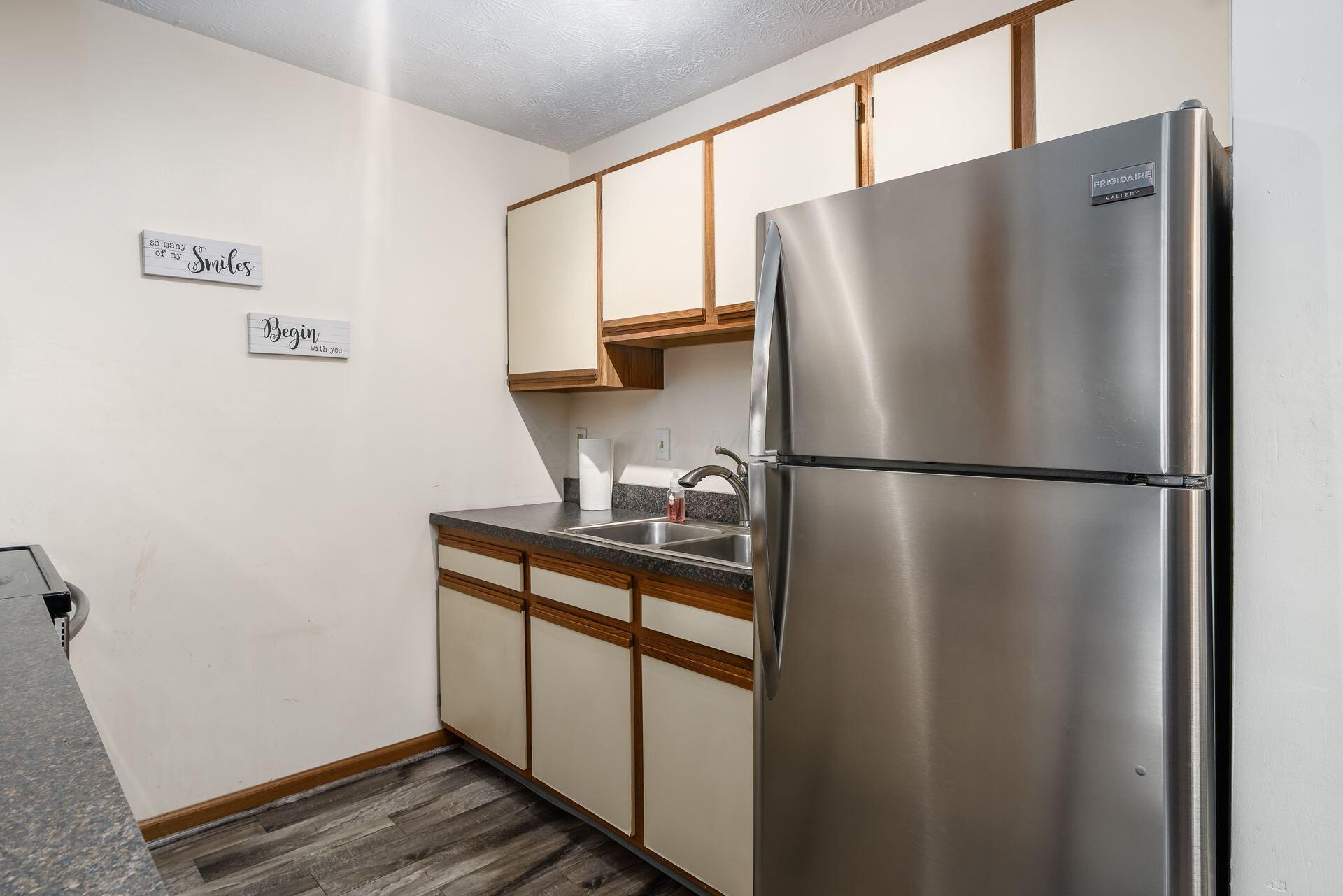 4384 Greystone Village Drive, 18B