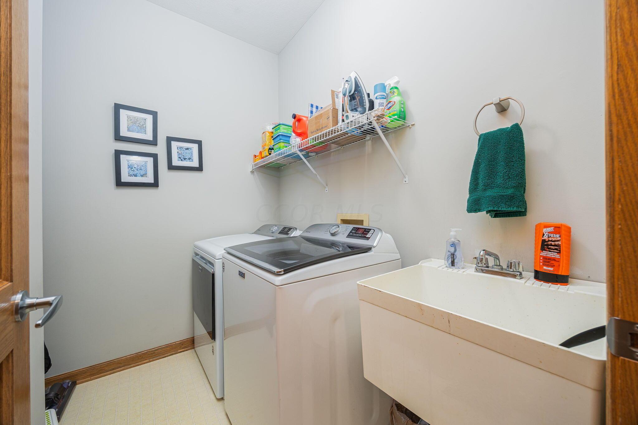 832 Thorncrest Court