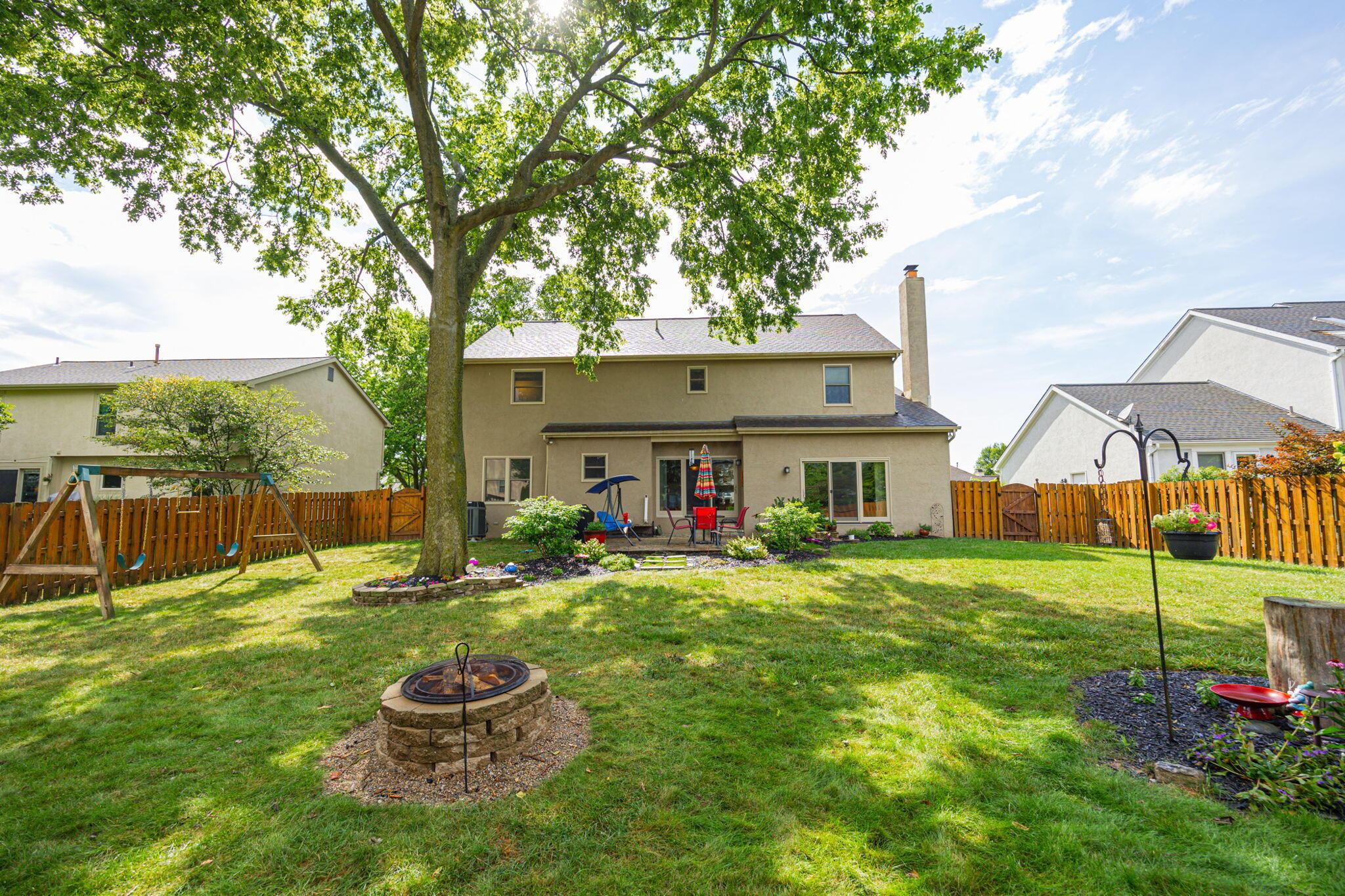 832 Thorncrest Court